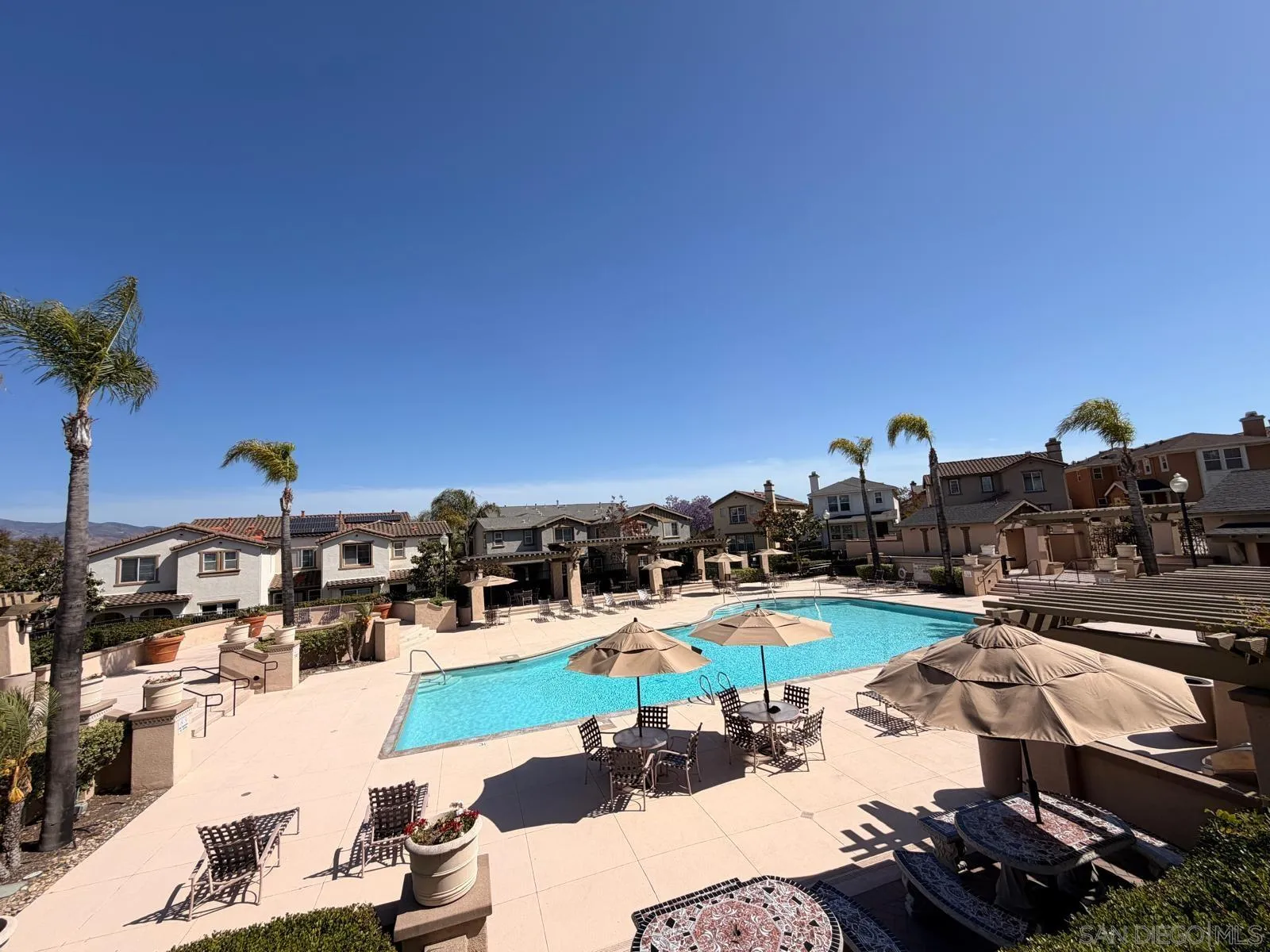 https://cdn.realtyfeed.com/cdn/127/260012979/5128baf1c2216e4c96b270f09657a6b9.webp
