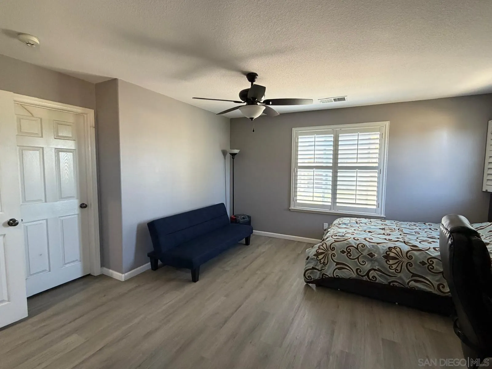 https://cdn.realtyfeed.com/cdn/127/260012979/74fee6fa3087910fabaf08d965f342fd.webp