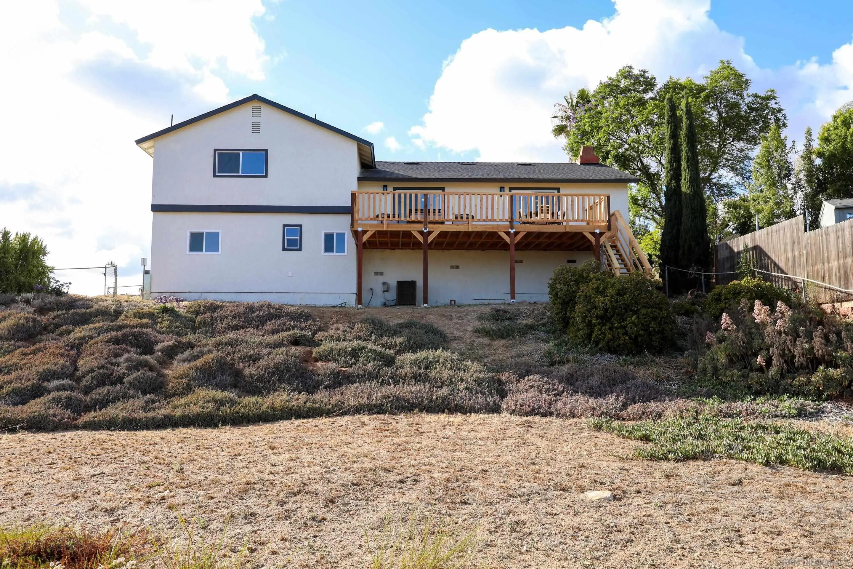 https://cdn.realtyfeed.com/cdn/127/260012984/d77be0f01831c3cdfd650f5b6e67d019.webp