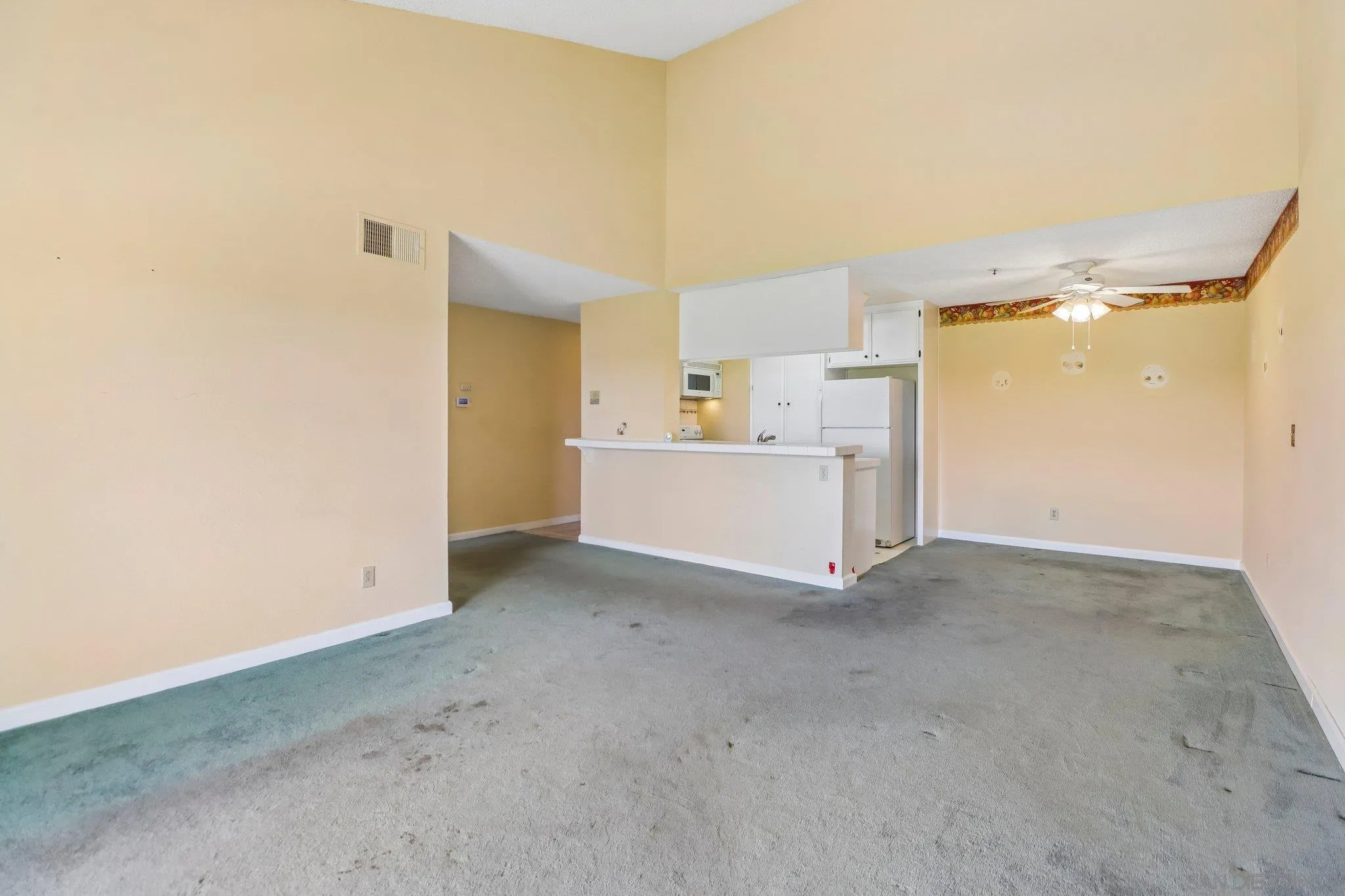 Photo #10: 260012989 Listing: Photo #10