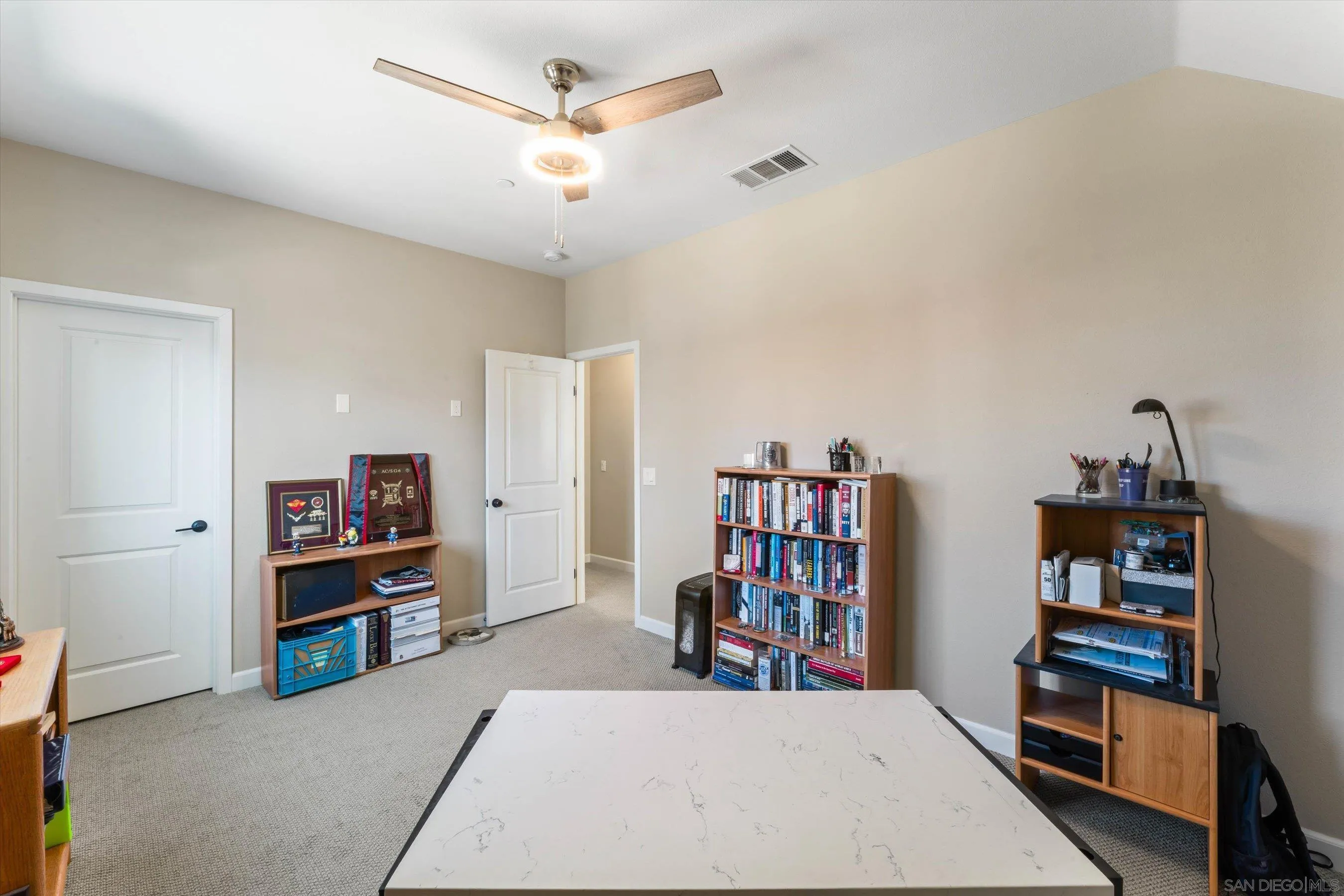 https://cdn.realtyfeed.com/cdn/127/260012991/158bc0045b6dd7acb0a7f33f7cfbc265.webp