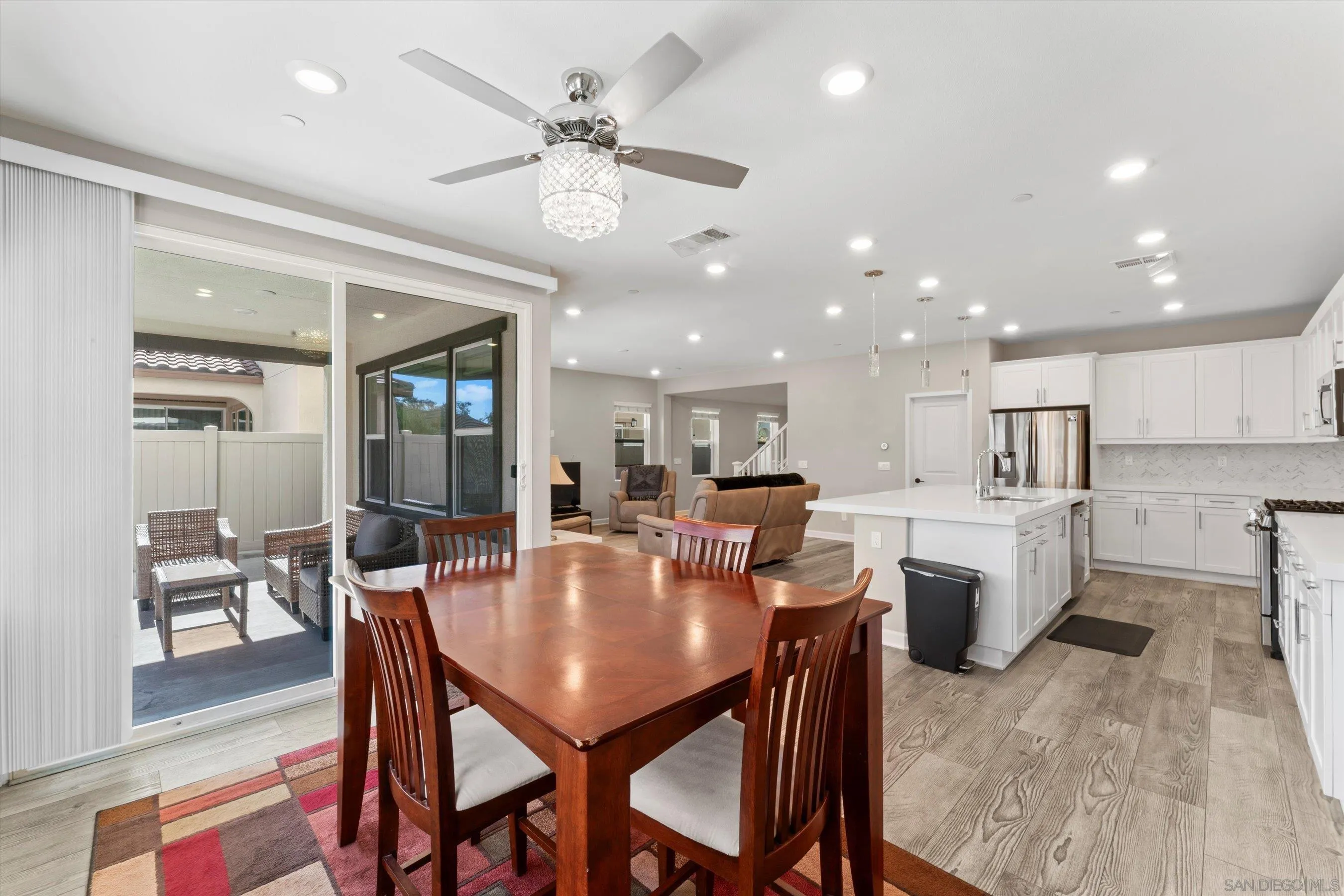 https://cdn.realtyfeed.com/cdn/127/260012991/9545233f7868b32e19da1ba1d0d6d2a6.webp