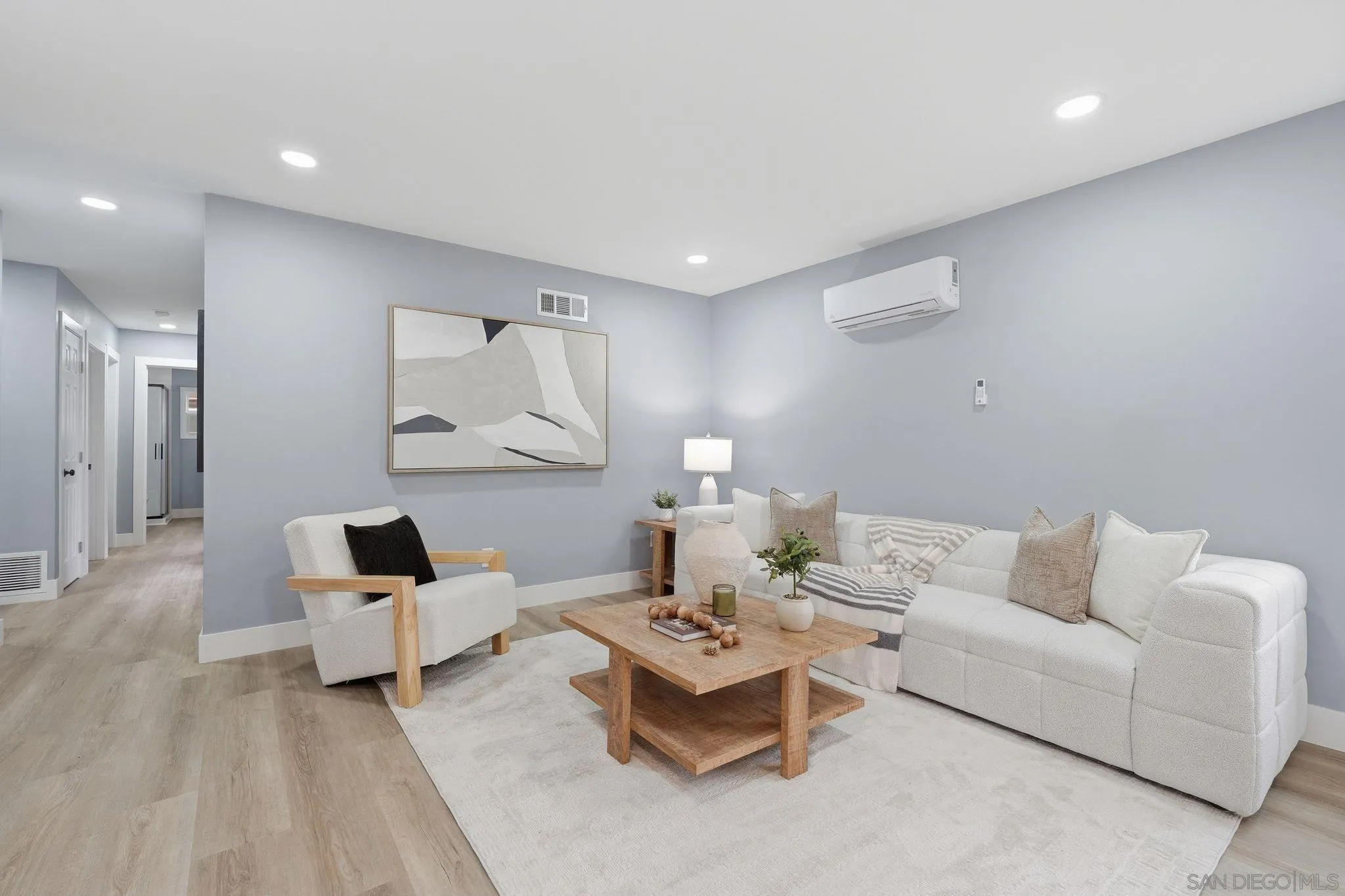 https://cdn.realtyfeed.com/cdn/127/260012999/215e4c331e8b60dff57f124c90134c12.webp