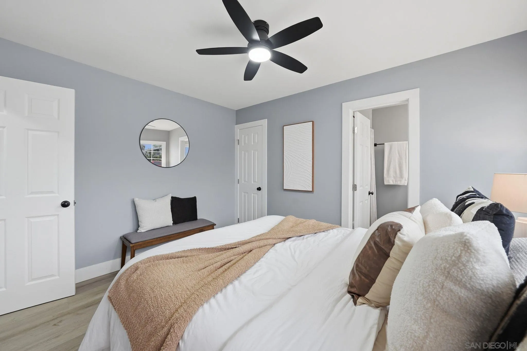 https://cdn.realtyfeed.com/cdn/127/260012999/b522386fdd2e7272926614b8dc110196.webp