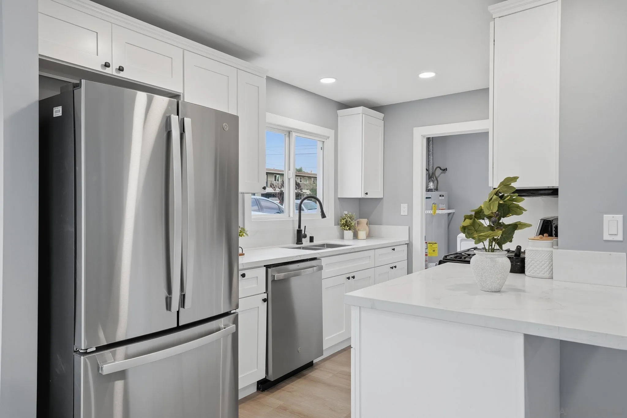 https://cdn.realtyfeed.com/cdn/127/260012999/e04163bf489df9e09a0c2b00f634f27a.webp