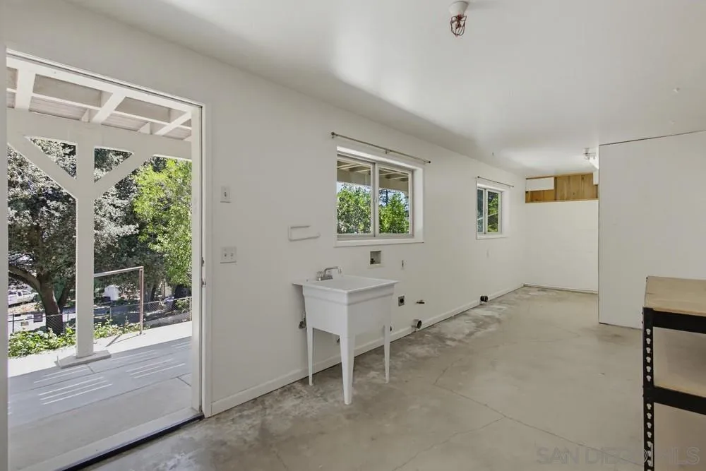 https://cdn.realtyfeed.com/cdn/127/260013000/a35dd8375b973584cd24fdc5ca29bdd1.webp