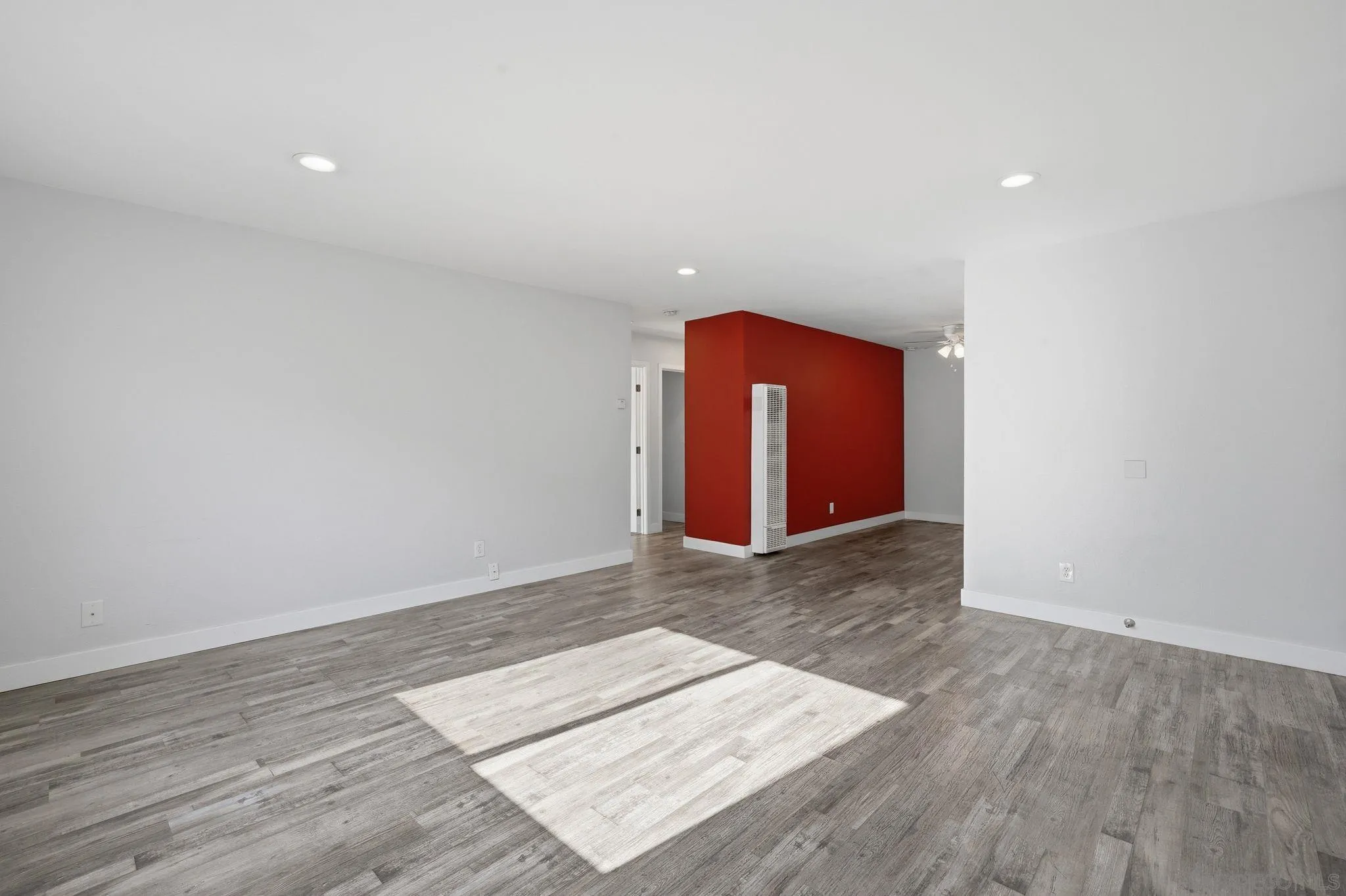 https://cdn.realtyfeed.com/cdn/127/260013003/7aa80f3872179d90a63d31dc26d59ed0.webp