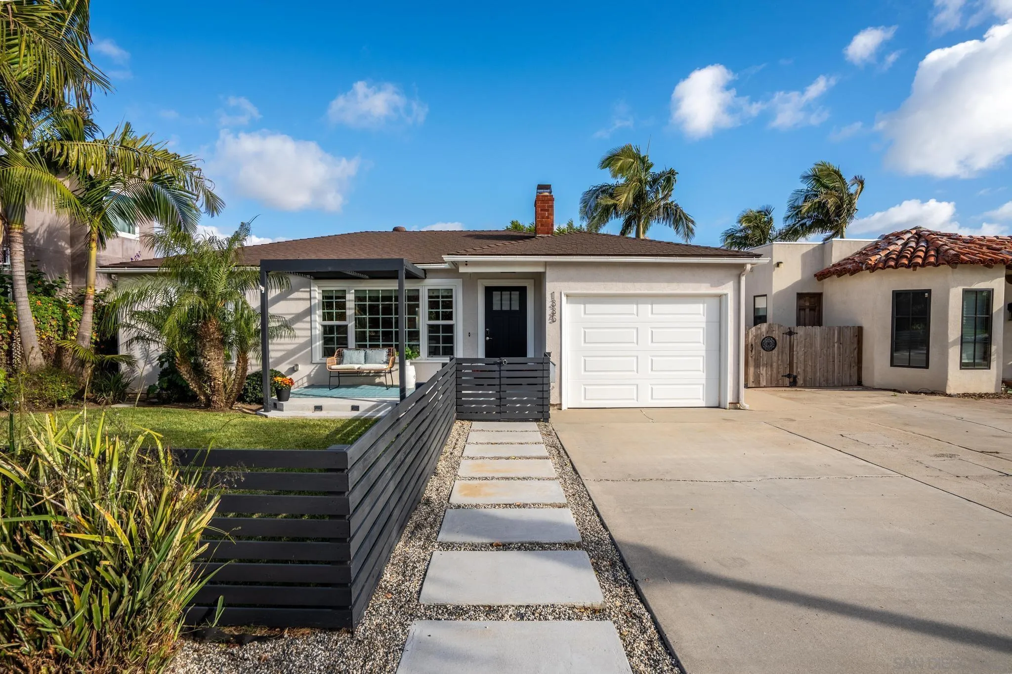https://cdn.realtyfeed.com/cdn/127/260013010/50c9d64800f300bd21fc268797eb8fac.webp