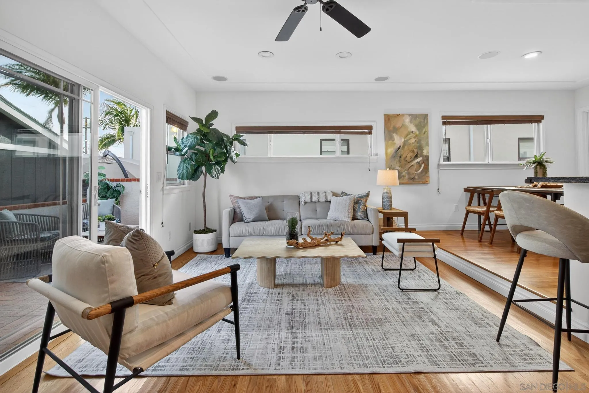 https://cdn.realtyfeed.com/cdn/127/260013010/544212000882ce6ab5e369472d15dda8.webp