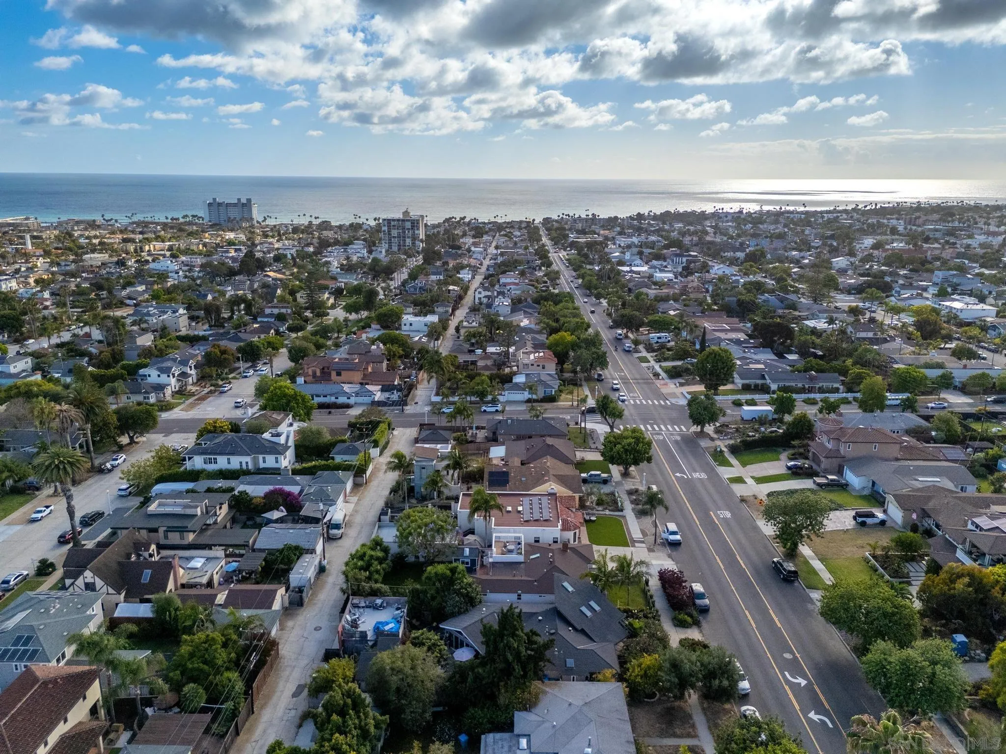 https://cdn.realtyfeed.com/cdn/127/260013010/73f54d14880da18777e7d38ca357d410.webp