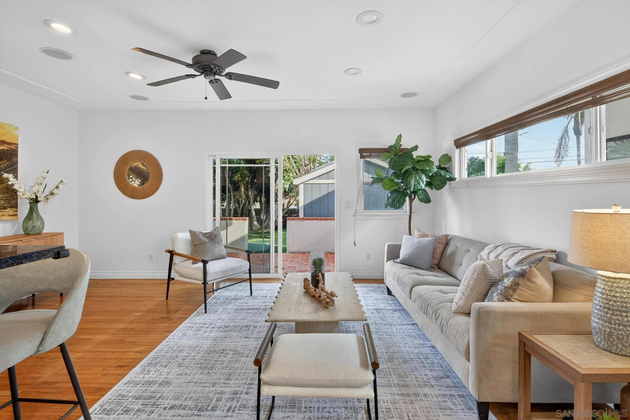 https://cdn.realtyfeed.com/cdn/127/260013010/e5500258cc5c91df320e0757523a60cb.webp