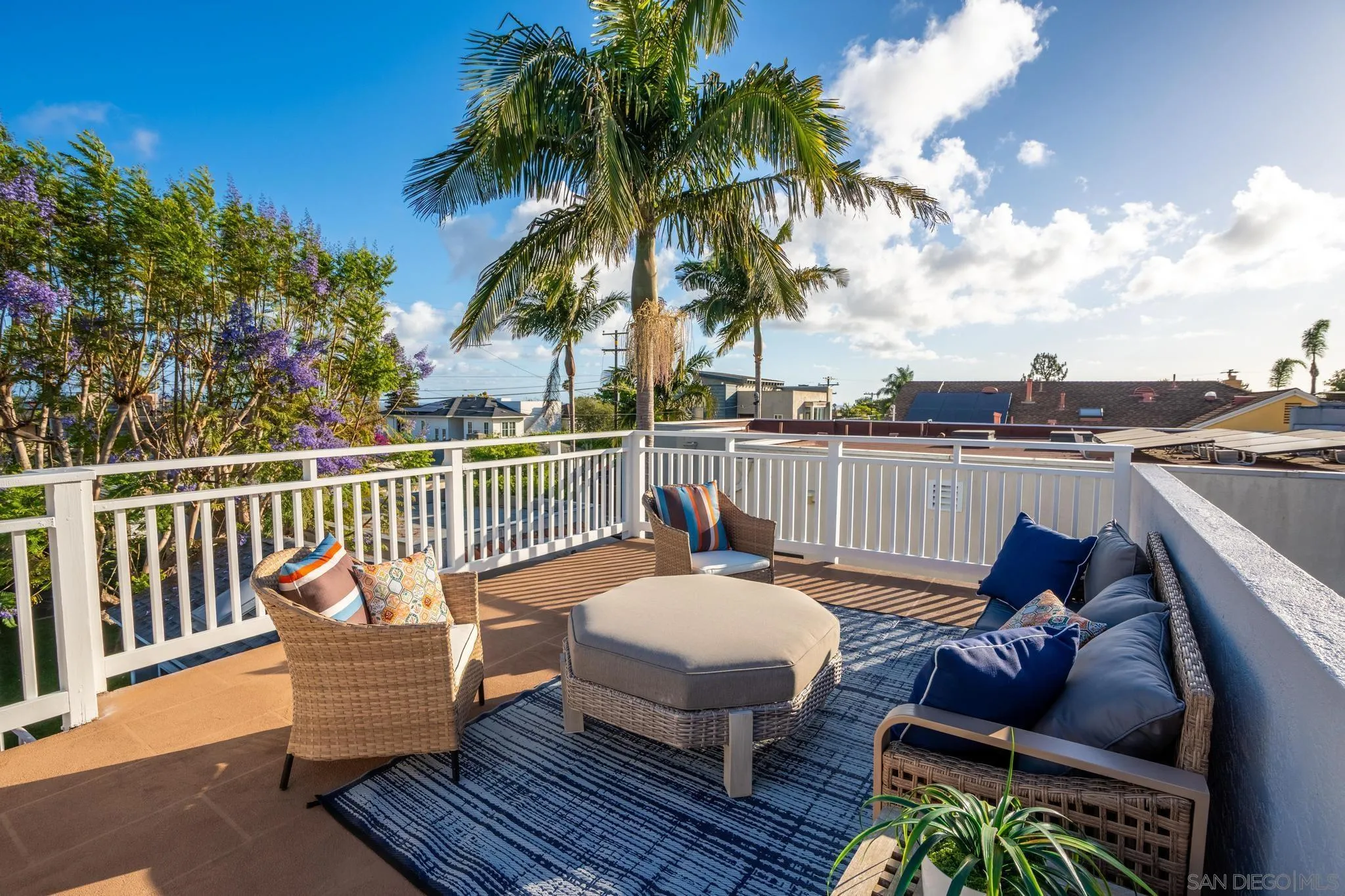 https://cdn.realtyfeed.com/cdn/127/260013010/f402963ff685076c4fde92d75e09da56.webp