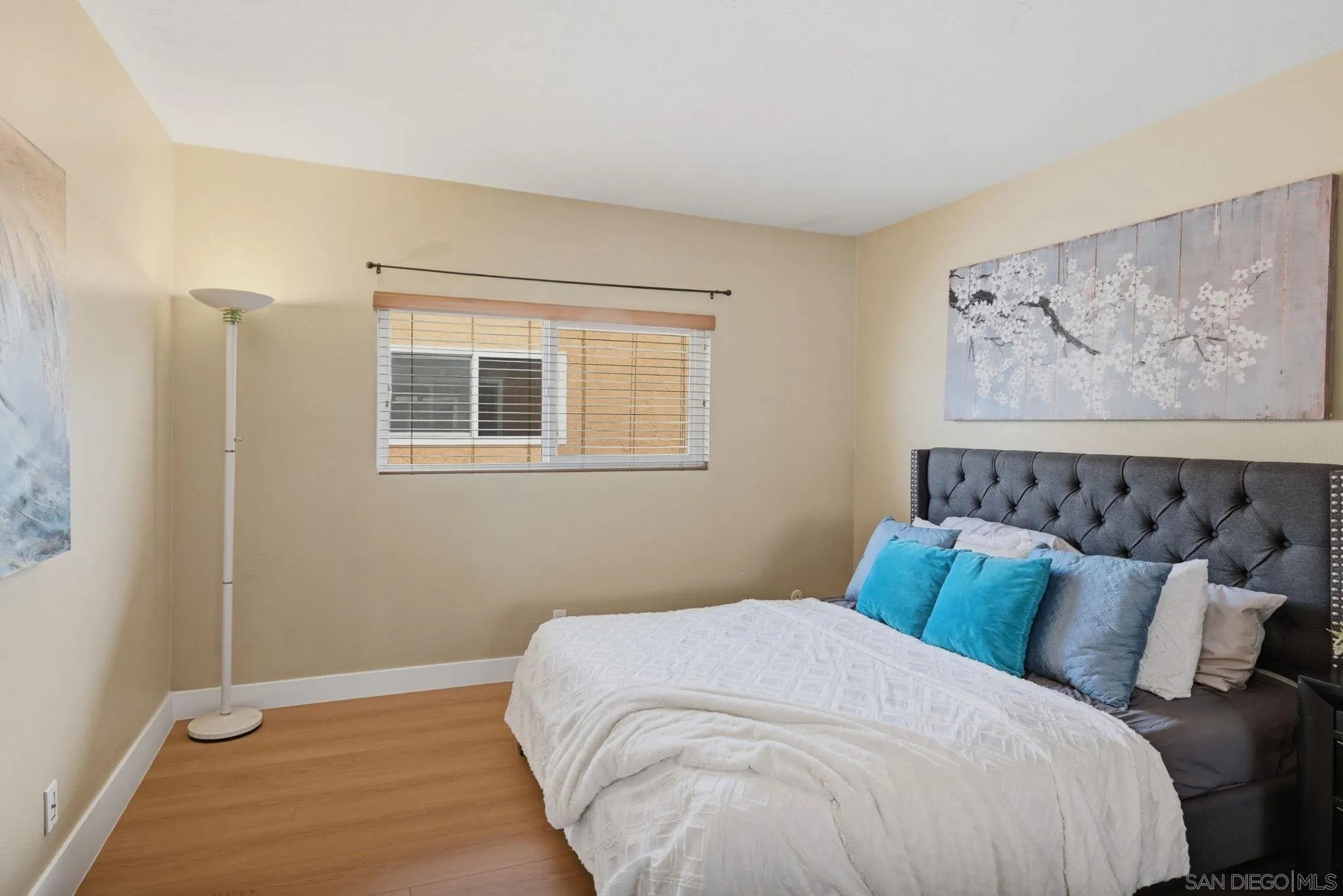 Photo #12: 260013011 Listing: Photo #12