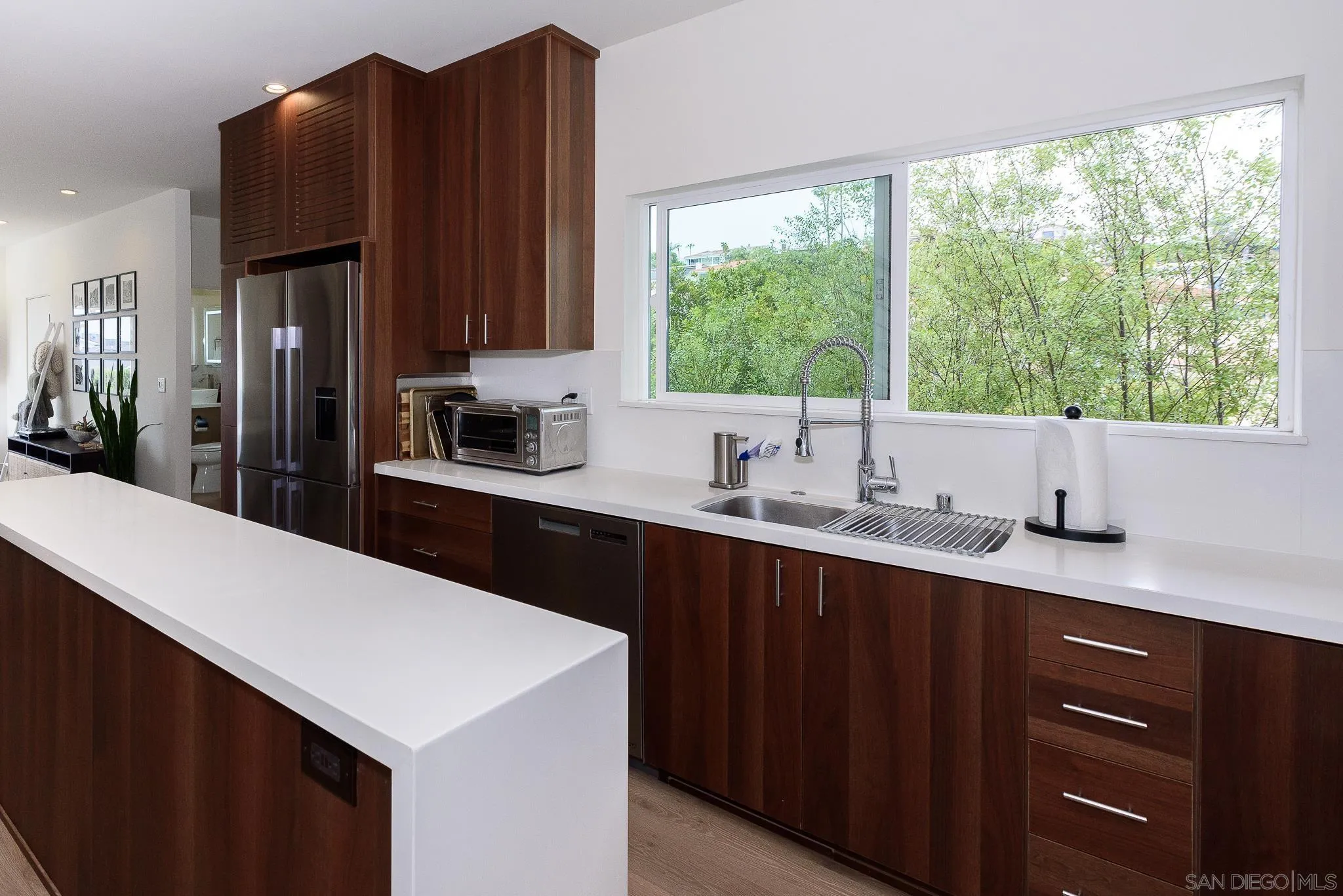 Photo #13: 260013015 Listing: Photo #13