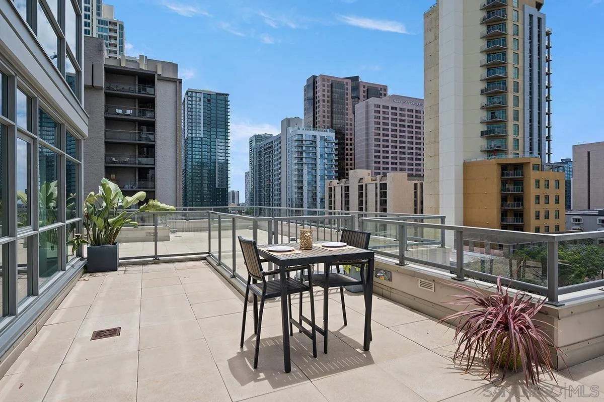 Photo #9: 260013020 Listing: Photo #9