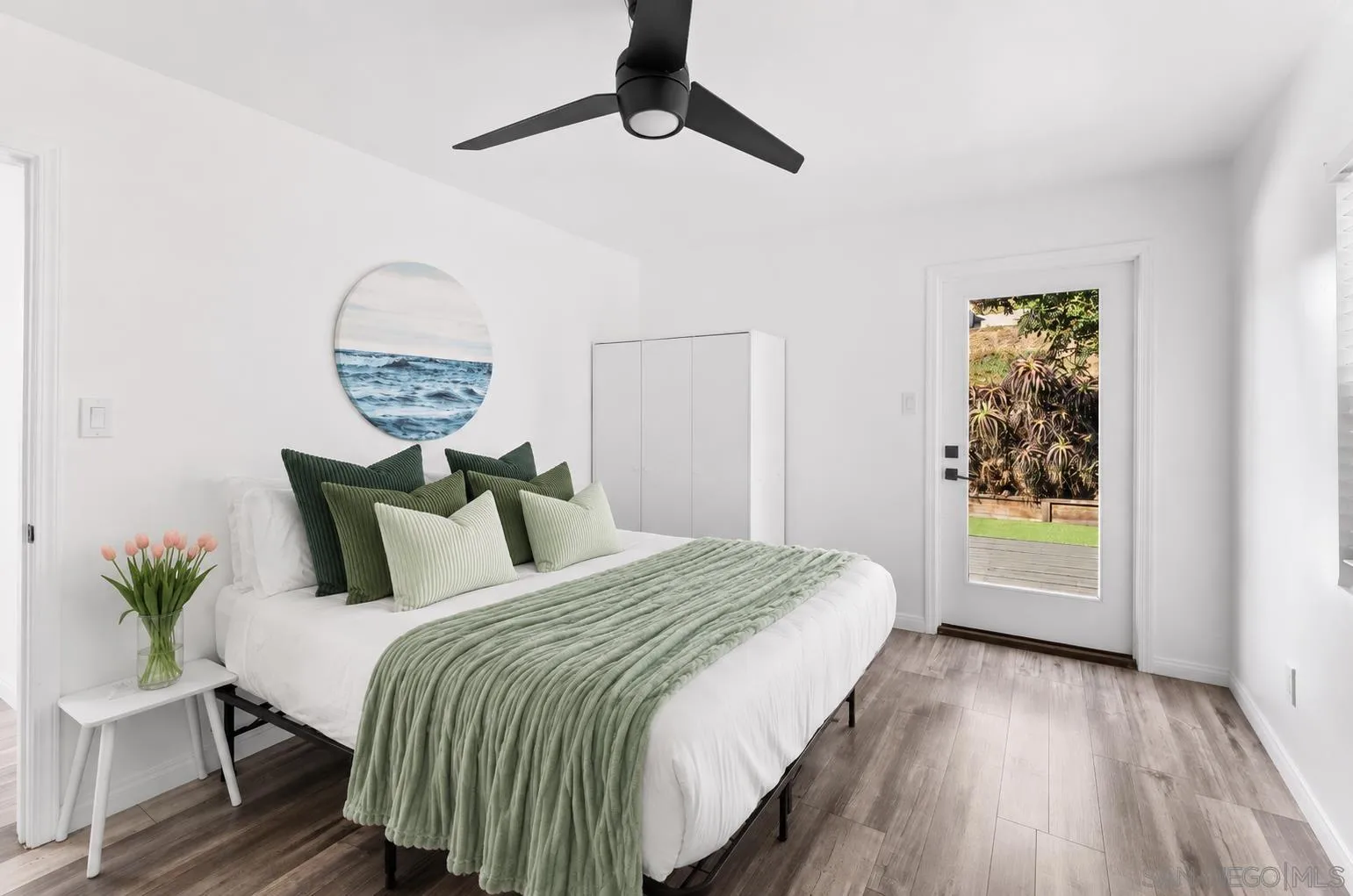 https://cdn.realtyfeed.com/cdn/127/260013032/32f66e2421adb66ad7c892a5cd698c7b.webp