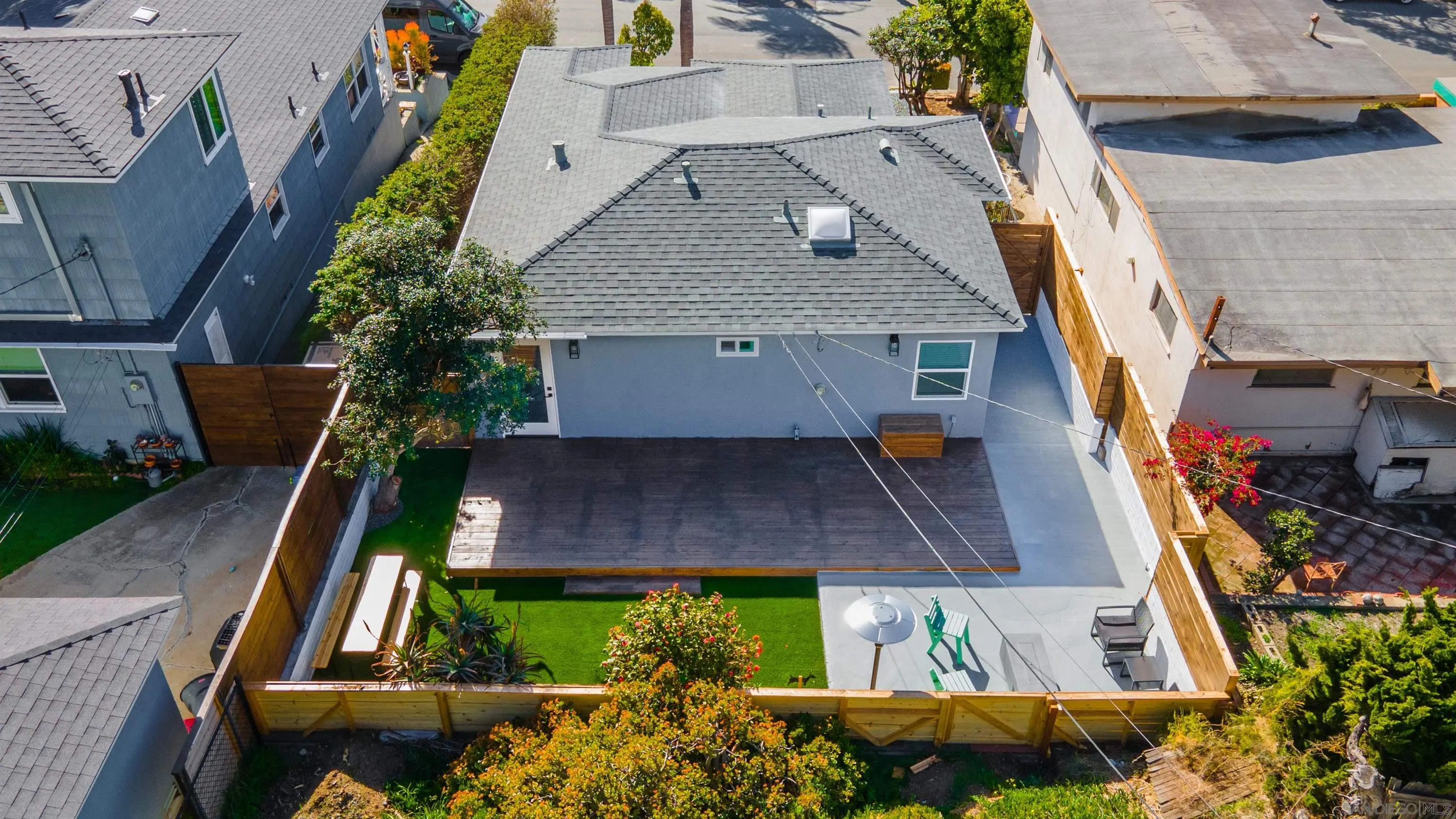 https://cdn.realtyfeed.com/cdn/127/260013032/363f6db5de554337e27c55573fb9097c.webp