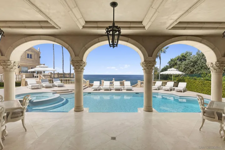1900 SPINDRIFT DR, LA JOLLA, CA 92037  Photo 18