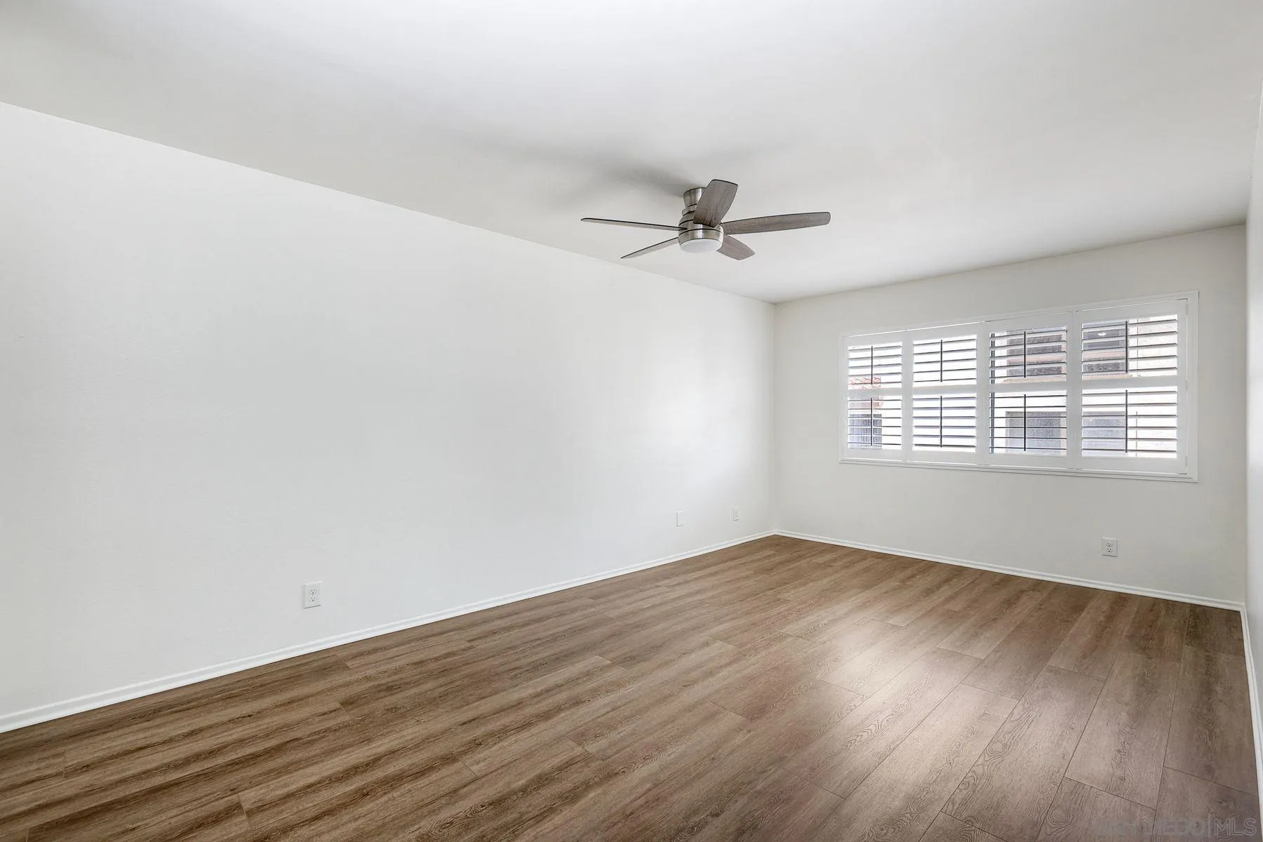 Photo #13: 260013042 Listing: Photo #13