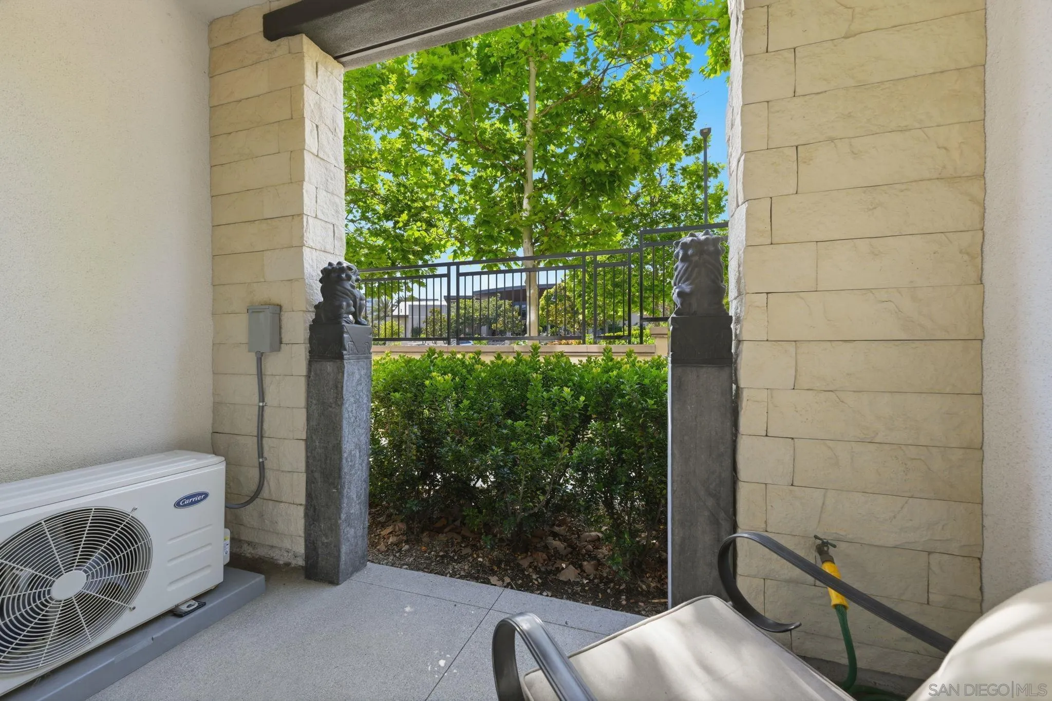 https://cdn.realtyfeed.com/cdn/127/260013044/14aad76f1809db77842918d70342f133.webp