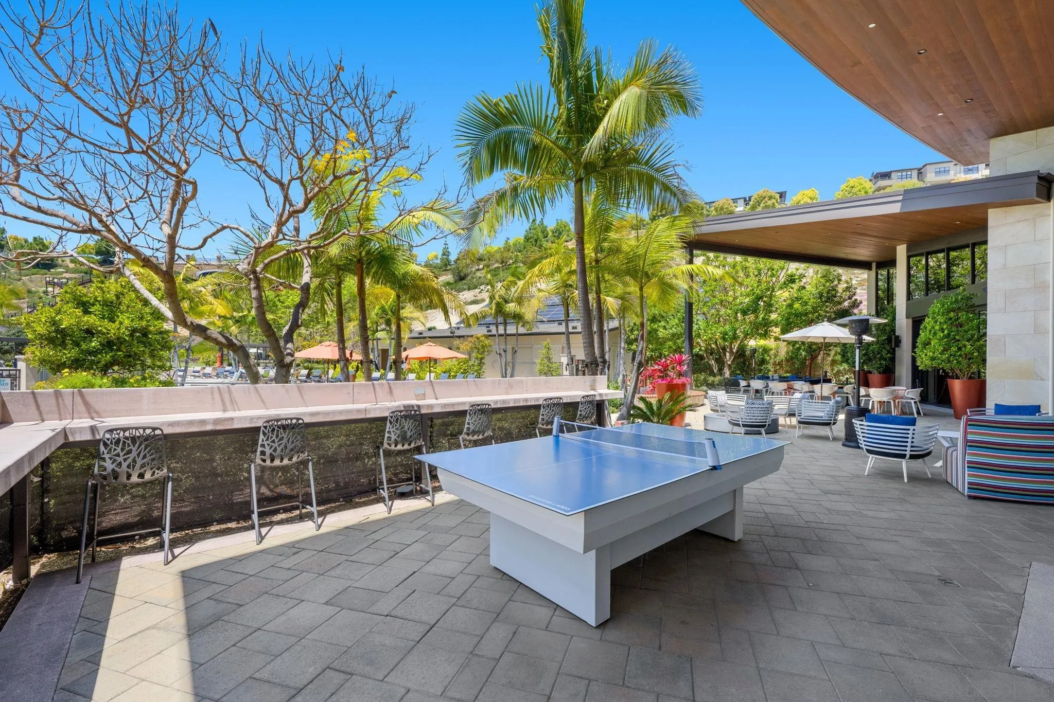 https://cdn.realtyfeed.com/cdn/127/260013044/59c2e3ec586ebe59e633998f7d5d0c7a.webp