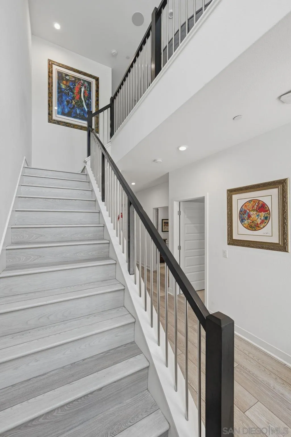 https://cdn.realtyfeed.com/cdn/127/260013044/c461e60c0d455aaee41e7f11e144a1a2.webp