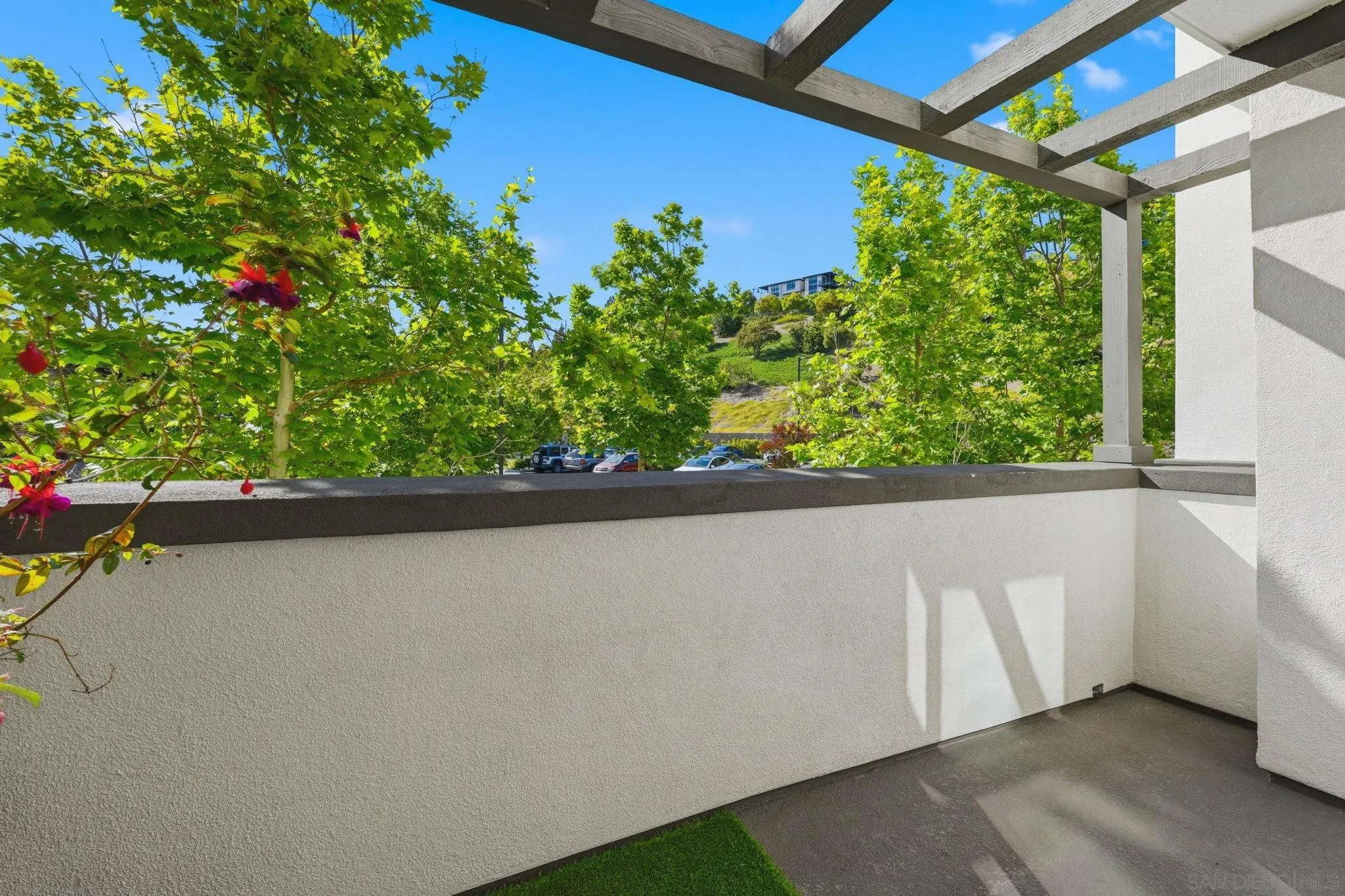 https://cdn.realtyfeed.com/cdn/127/260013044/ed897e22b252e042c9530dcbcc8d56b2.webp