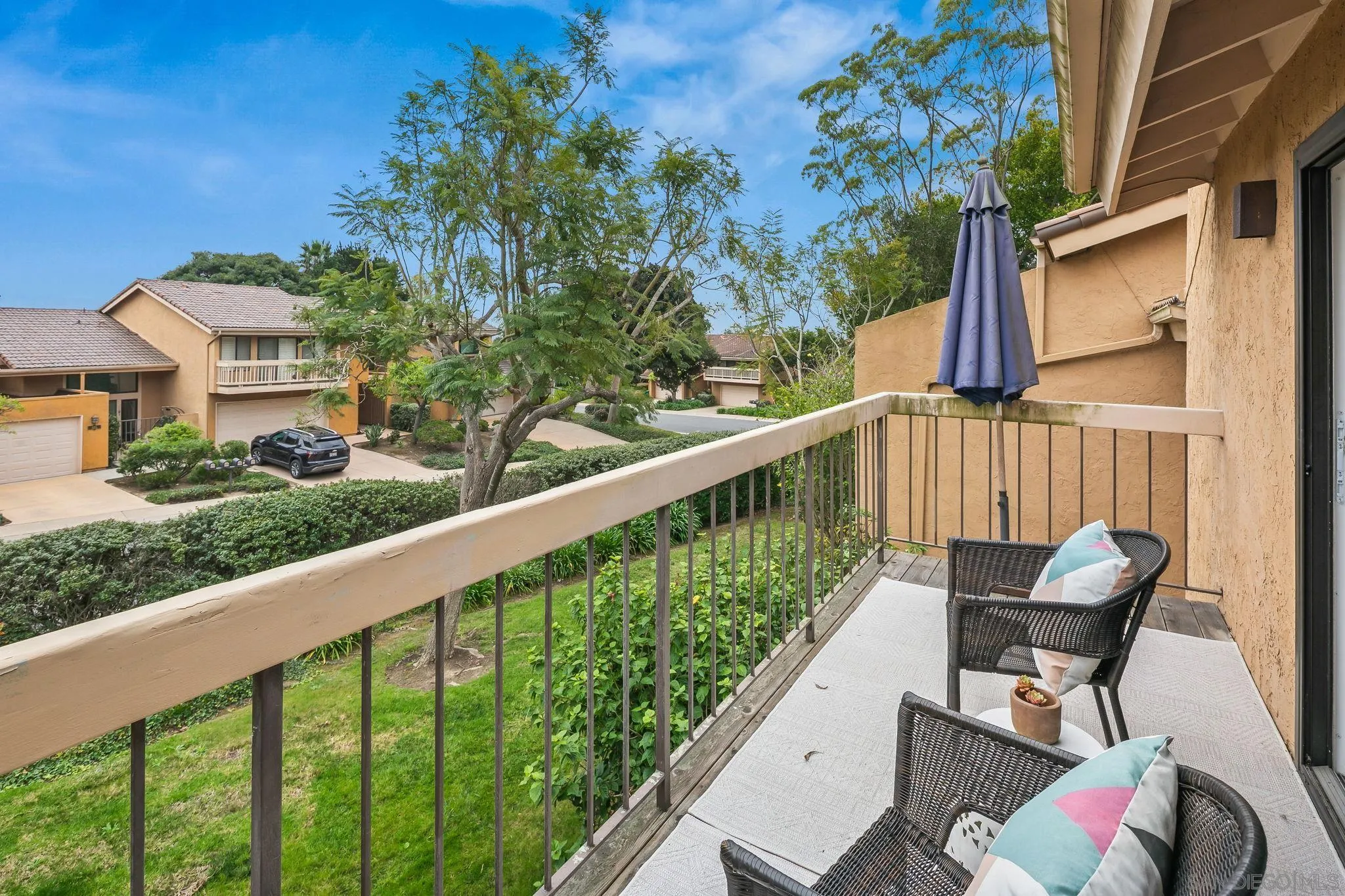https://cdn.realtyfeed.com/cdn/127/260013046/a4f41f98f97d98c35313087a8e55fcee.webp