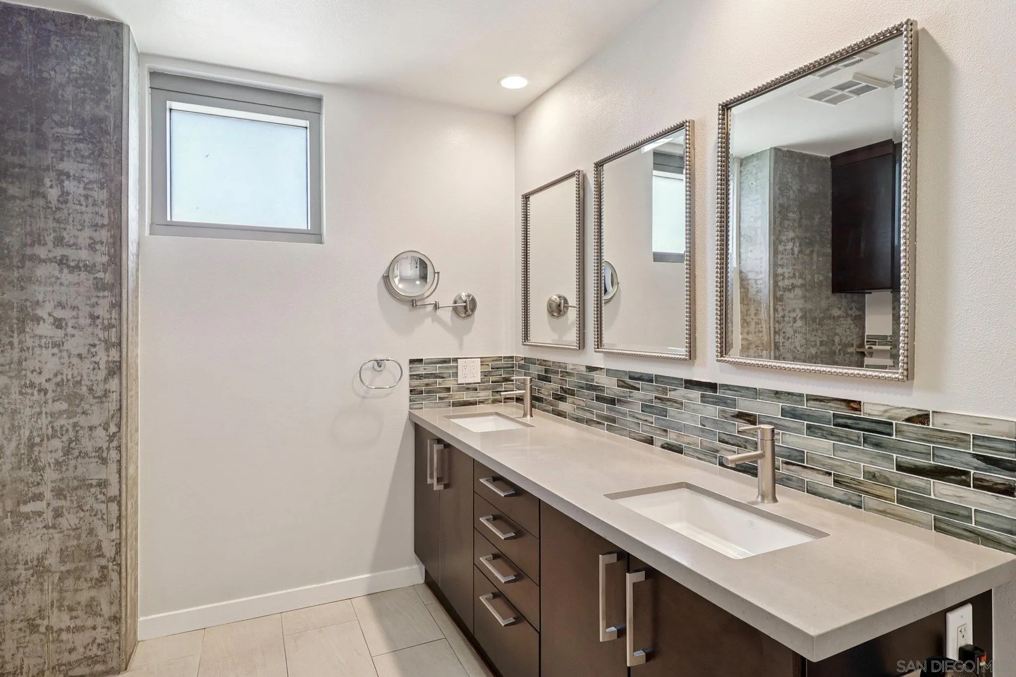 Photo #8: 260013050 Listing: Photo #8