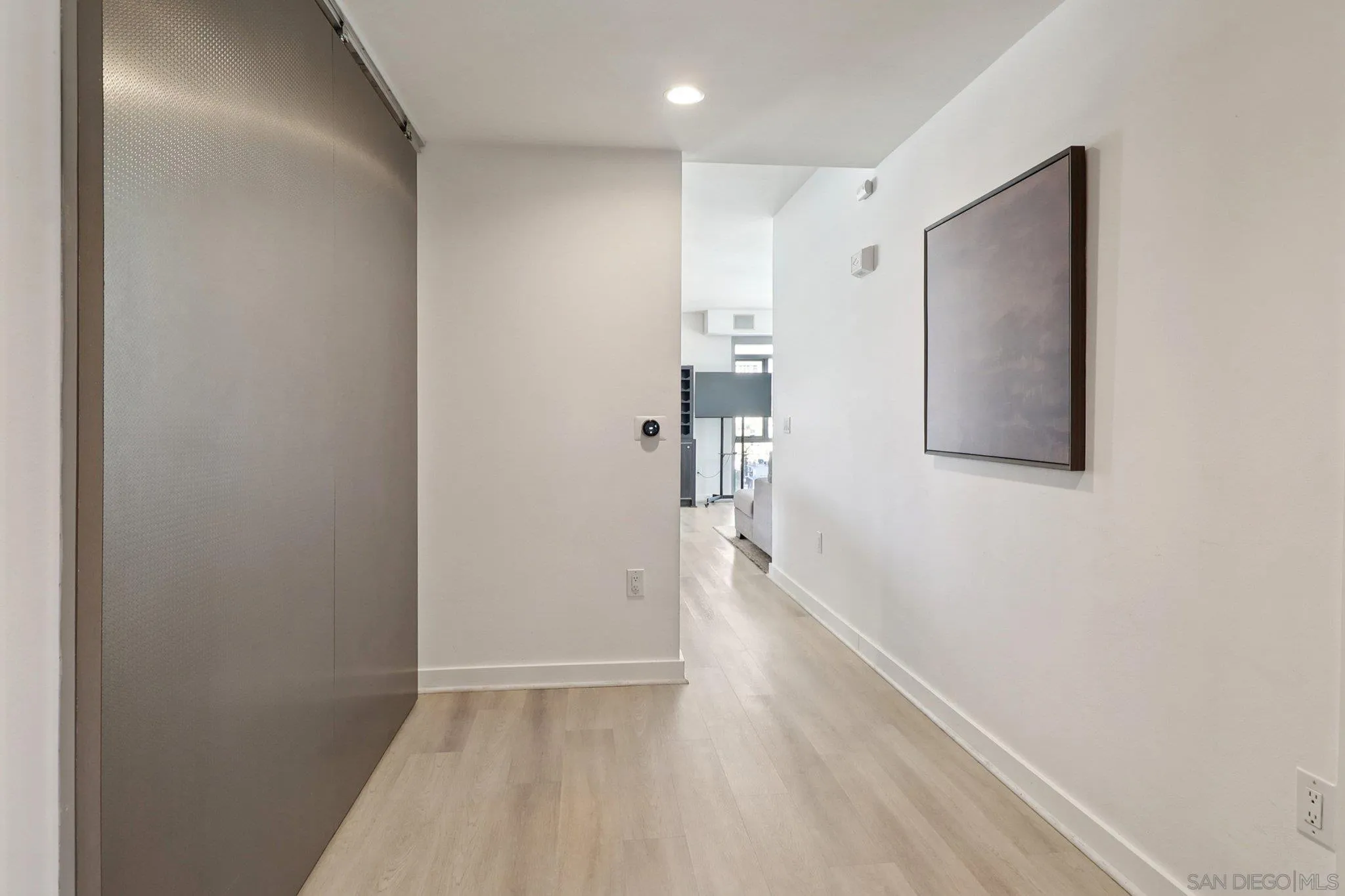 Photo #9: 260013050 Listing: Photo #9