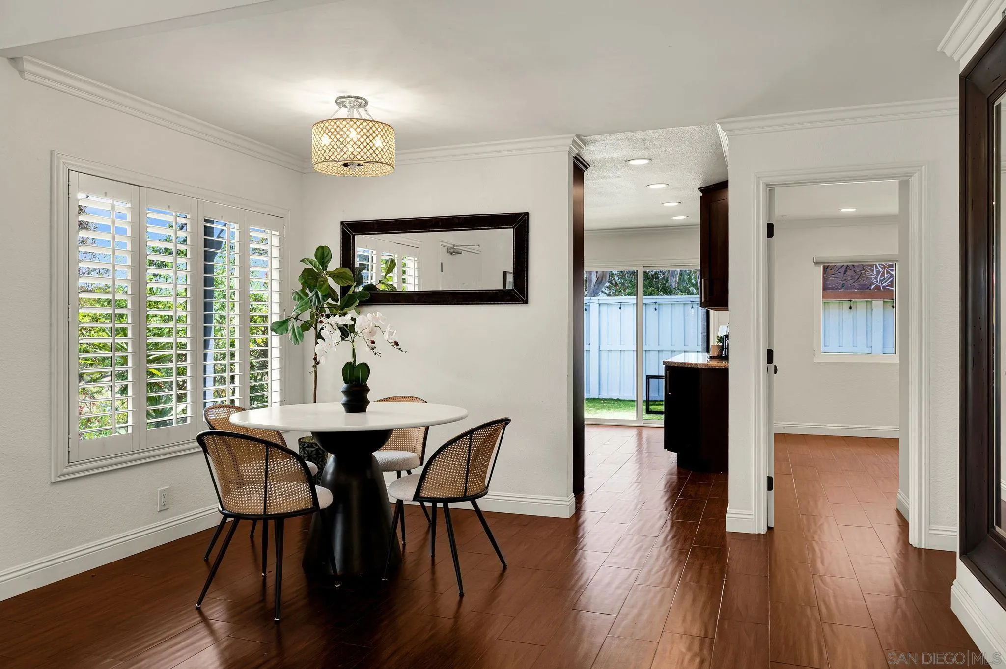 Photo #5: 260013051 Listing: Photo #5