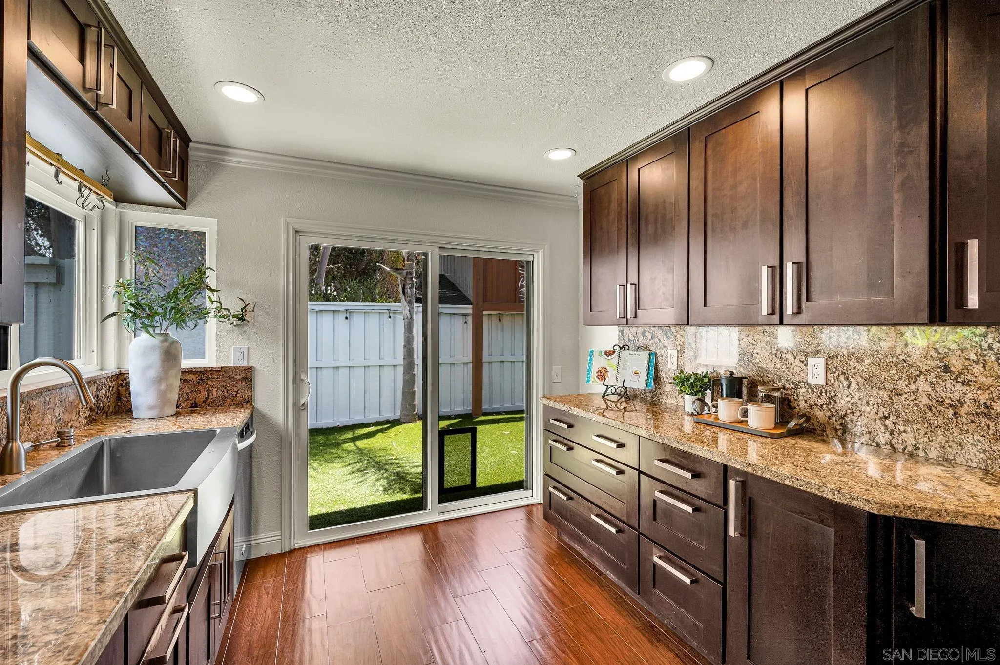 Photo #9: 260013051 Listing: Photo #9