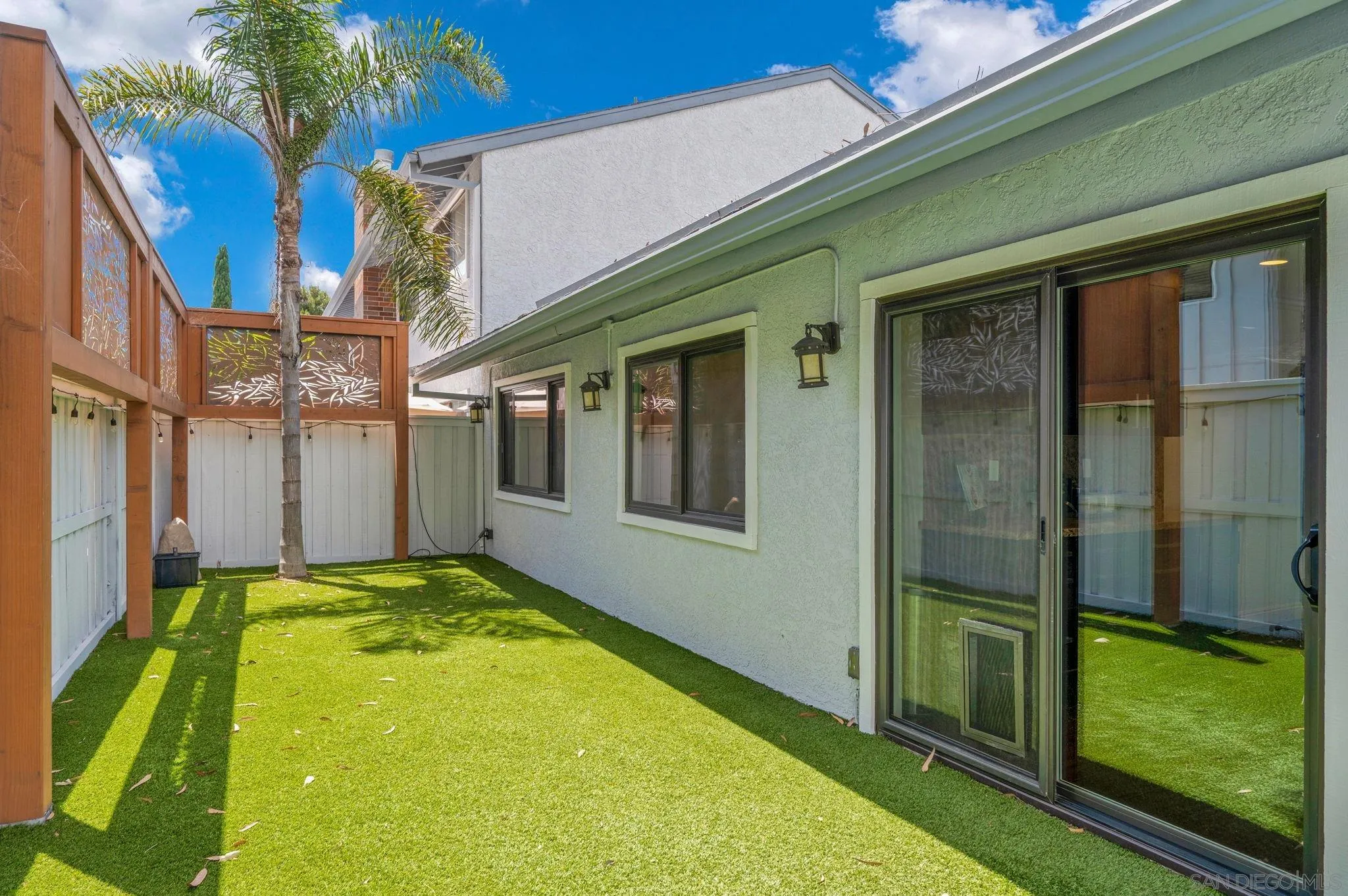 https://cdn.realtyfeed.com/cdn/127/260013051/b09972e0268ceb99f429095d63bc7fbe.webp
