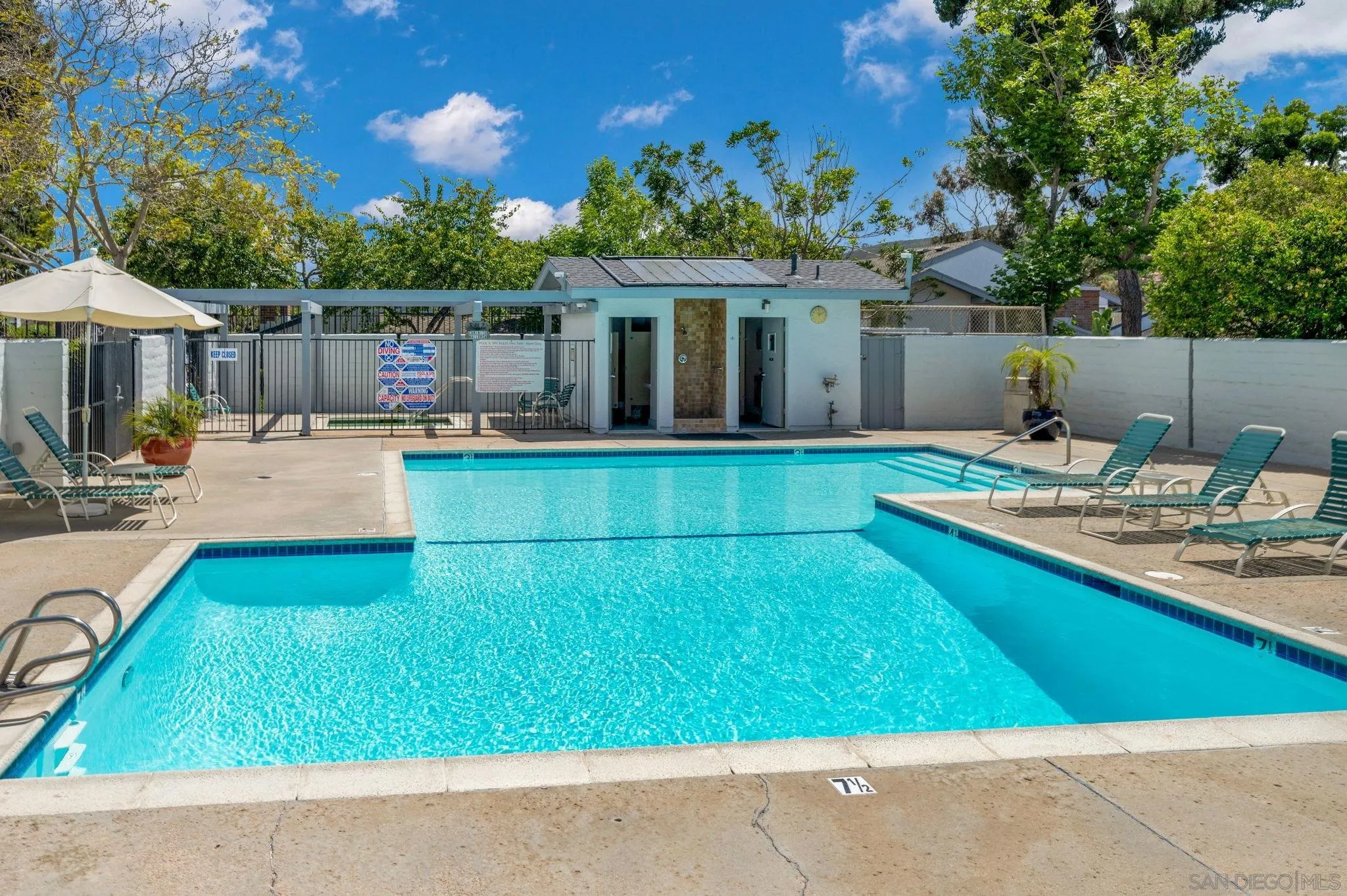 https://cdn.realtyfeed.com/cdn/127/260013051/cb4648981bee8ea9fdafb0509f49891c.webp