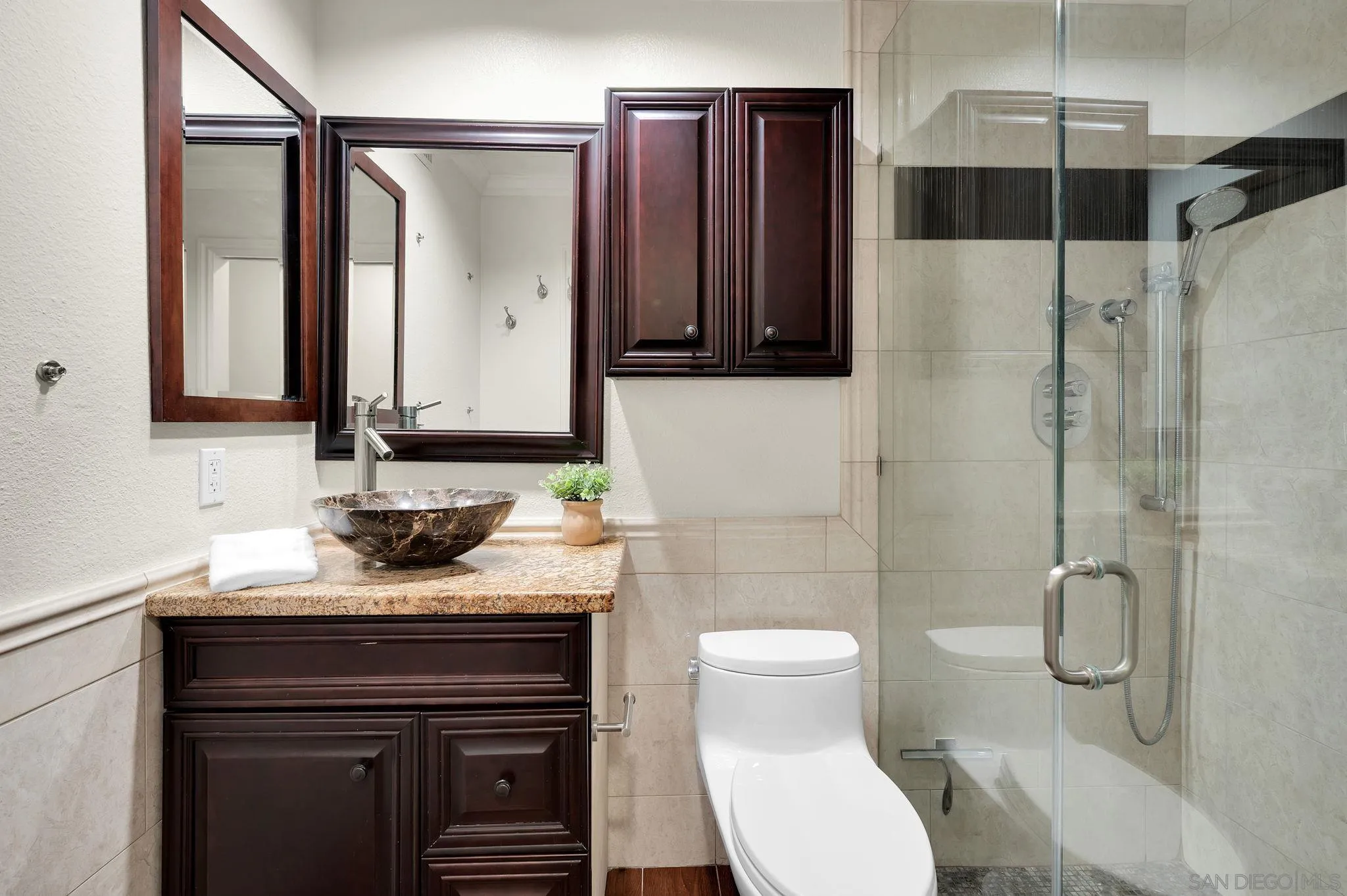 Photo #15: 260013051 Listing: Photo #15