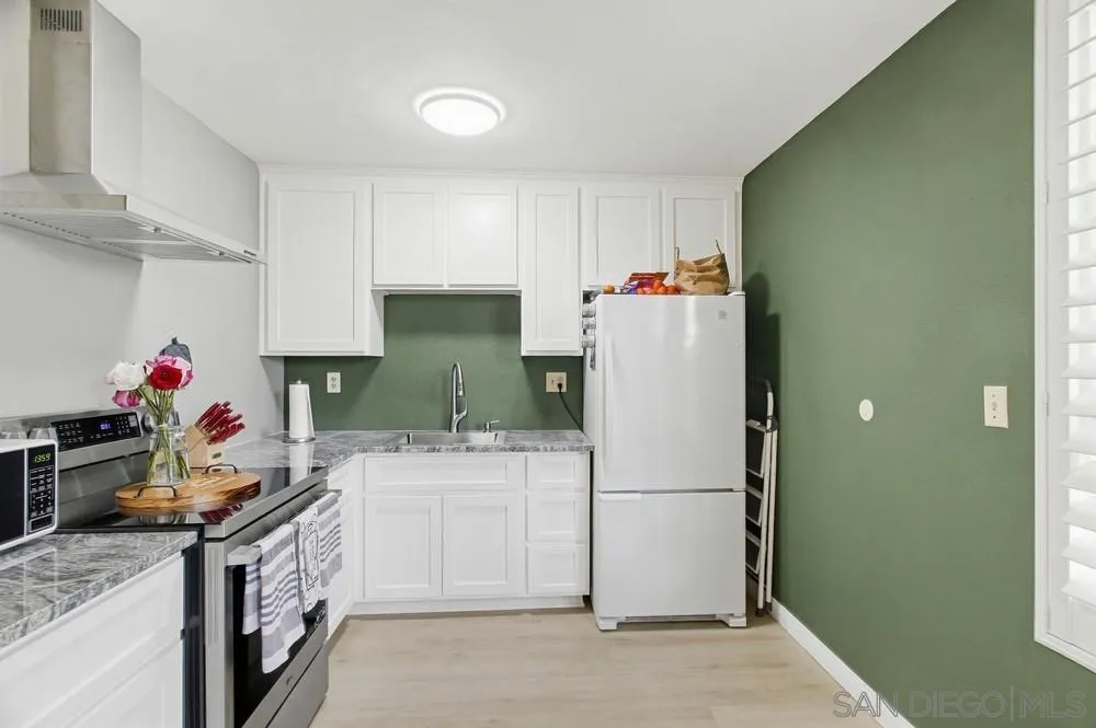 Photo #6: 260013052 Listing: Photo #6