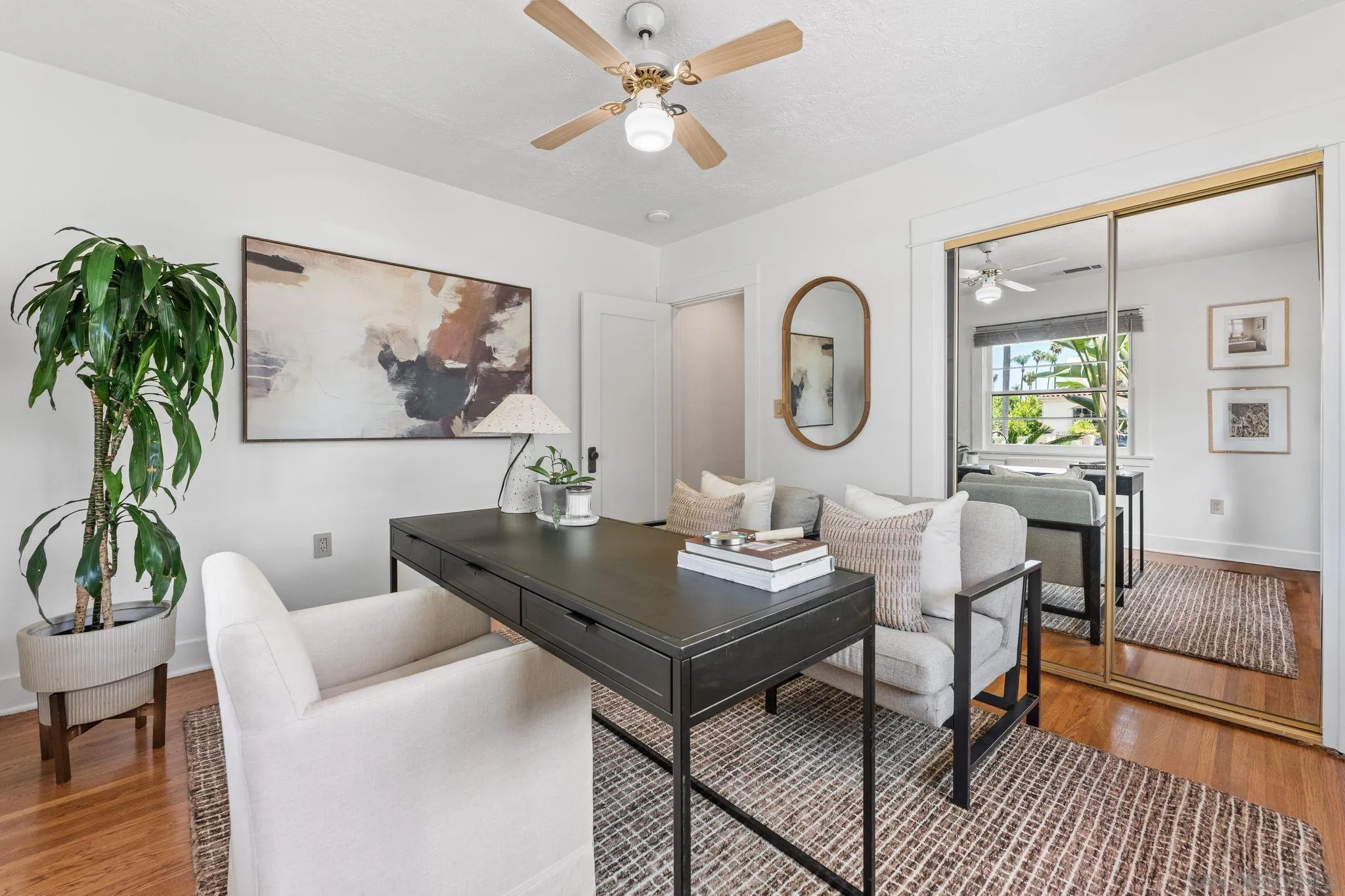https://cdn.realtyfeed.com/cdn/127/260013057/6a2797b8847ef1424bf8a641da72b769.webp