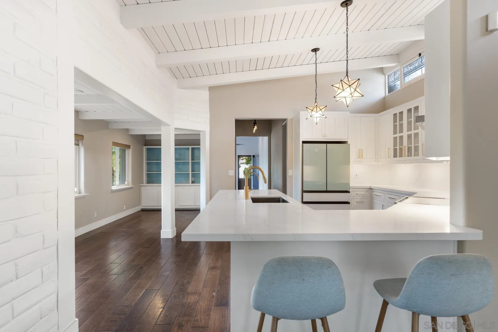 https://cdn.realtyfeed.com/cdn/127/260013059/1503c220531ab5b8e6ca9a4b01a21713.webp
