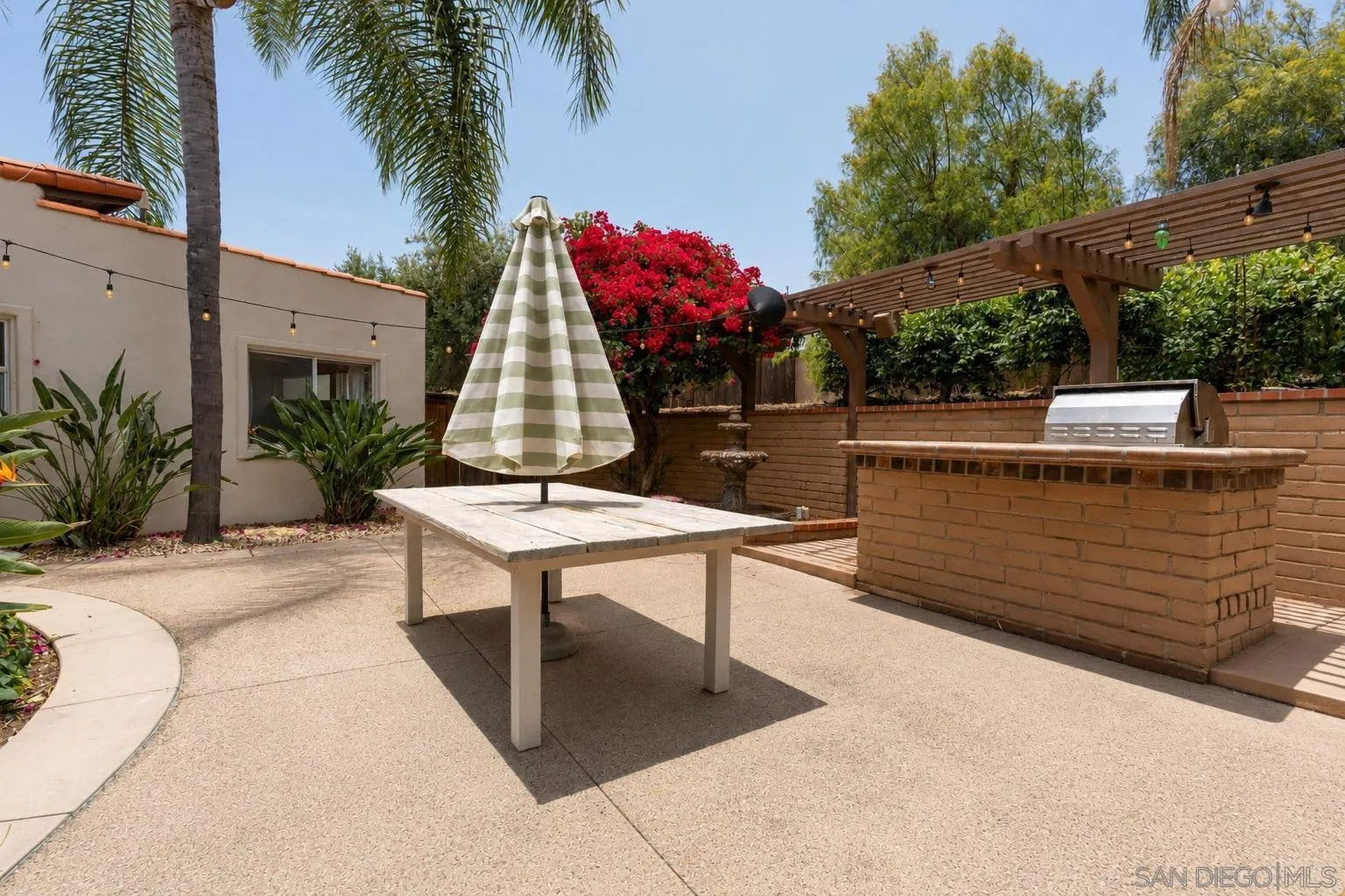 https://cdn.realtyfeed.com/cdn/127/260013059/18772f4c296c0d9e8c927ac30c5bf790.webp