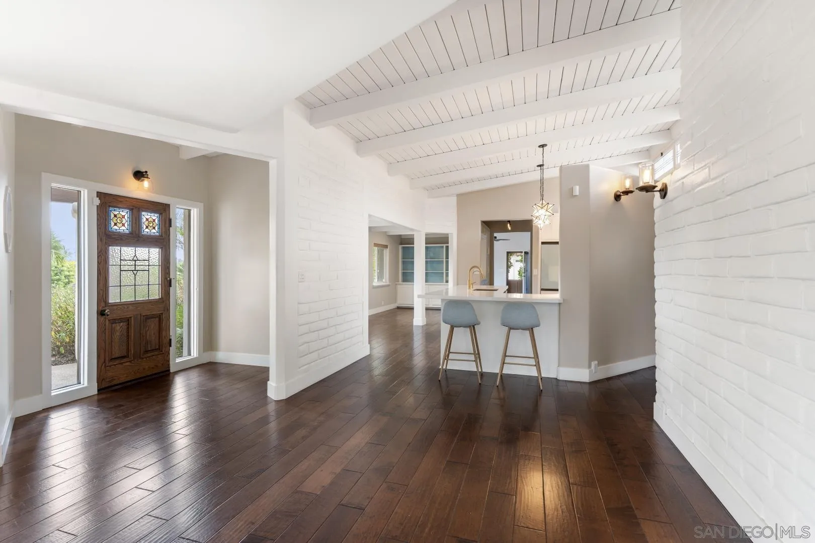 https://cdn.realtyfeed.com/cdn/127/260013059/676927ad1cb00f78a881c124a31a8892.webp