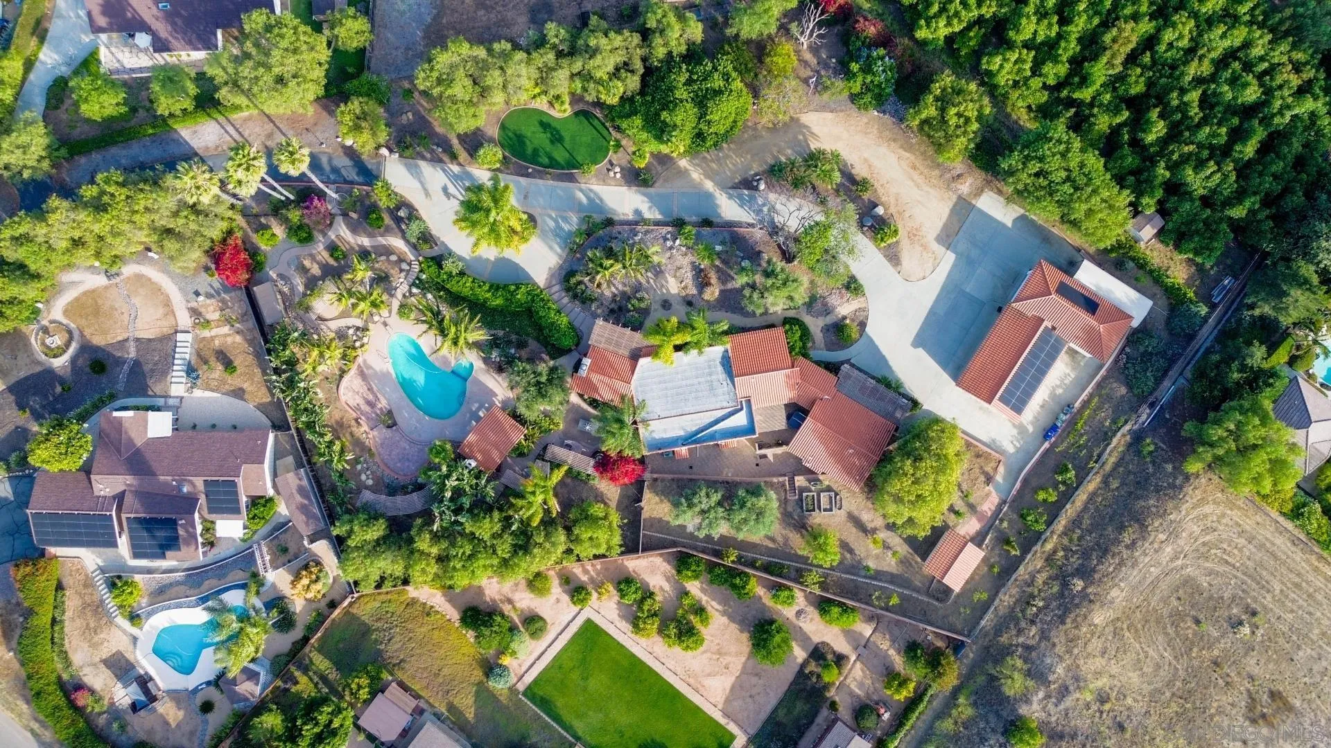 https://cdn.realtyfeed.com/cdn/127/260013059/d112473bbf2cf3ddf837a85f5dc1f529.webp