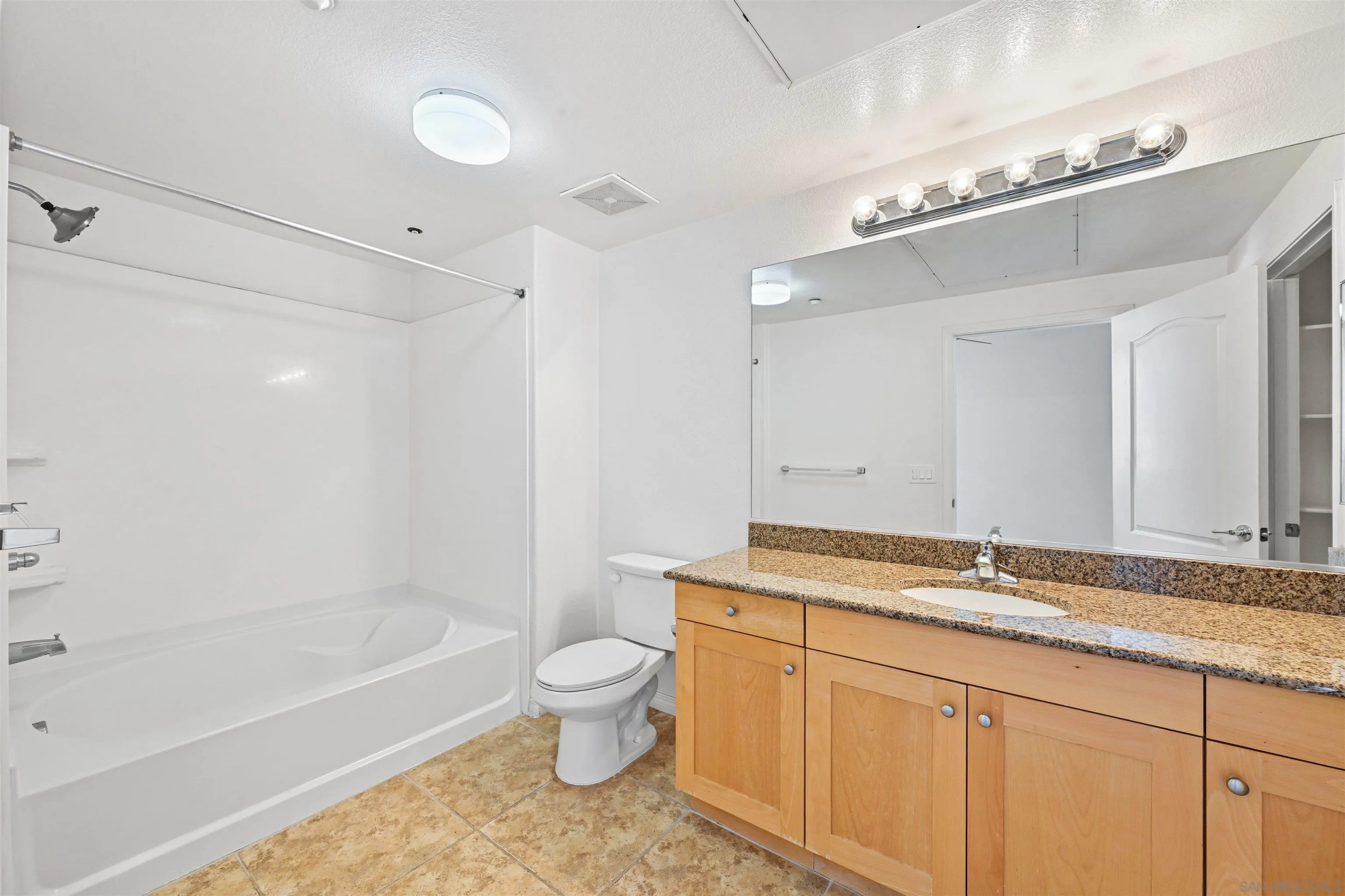 Photo #23: 260013066 Listing: Photo #23
