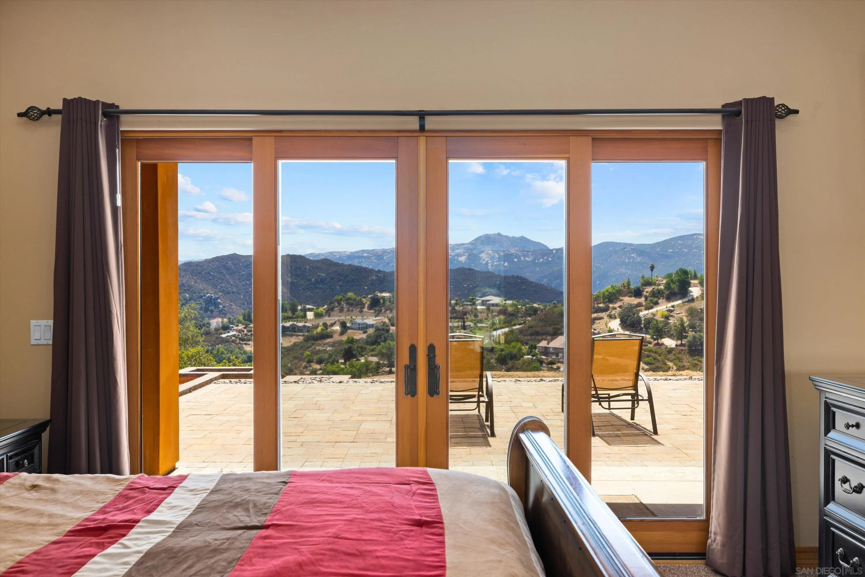 https://cdn.realtyfeed.com/cdn/127/260013069/4317d5efa0fc8bc3679ff713c844823f.webp