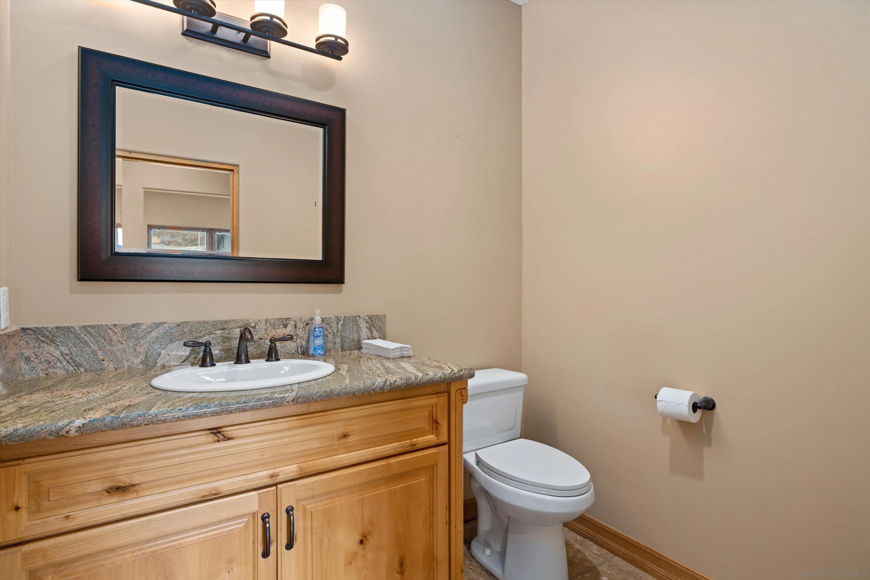 https://cdn.realtyfeed.com/cdn/127/260013069/563905517538bfe9c508b112d4d23165.webp