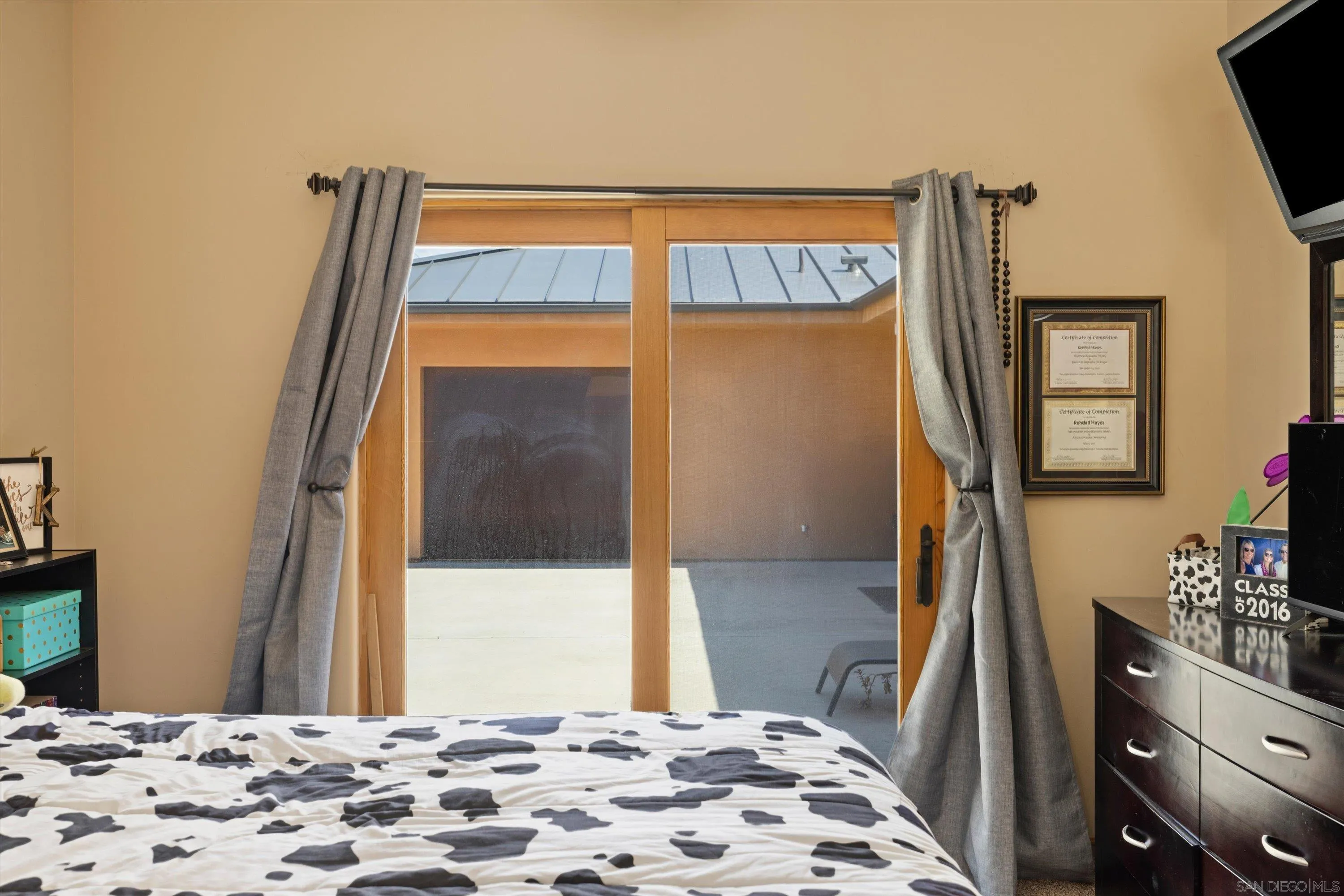 https://cdn.realtyfeed.com/cdn/127/260013069/62e167a2d2e9d55ee55fcb5facd90da2.webp