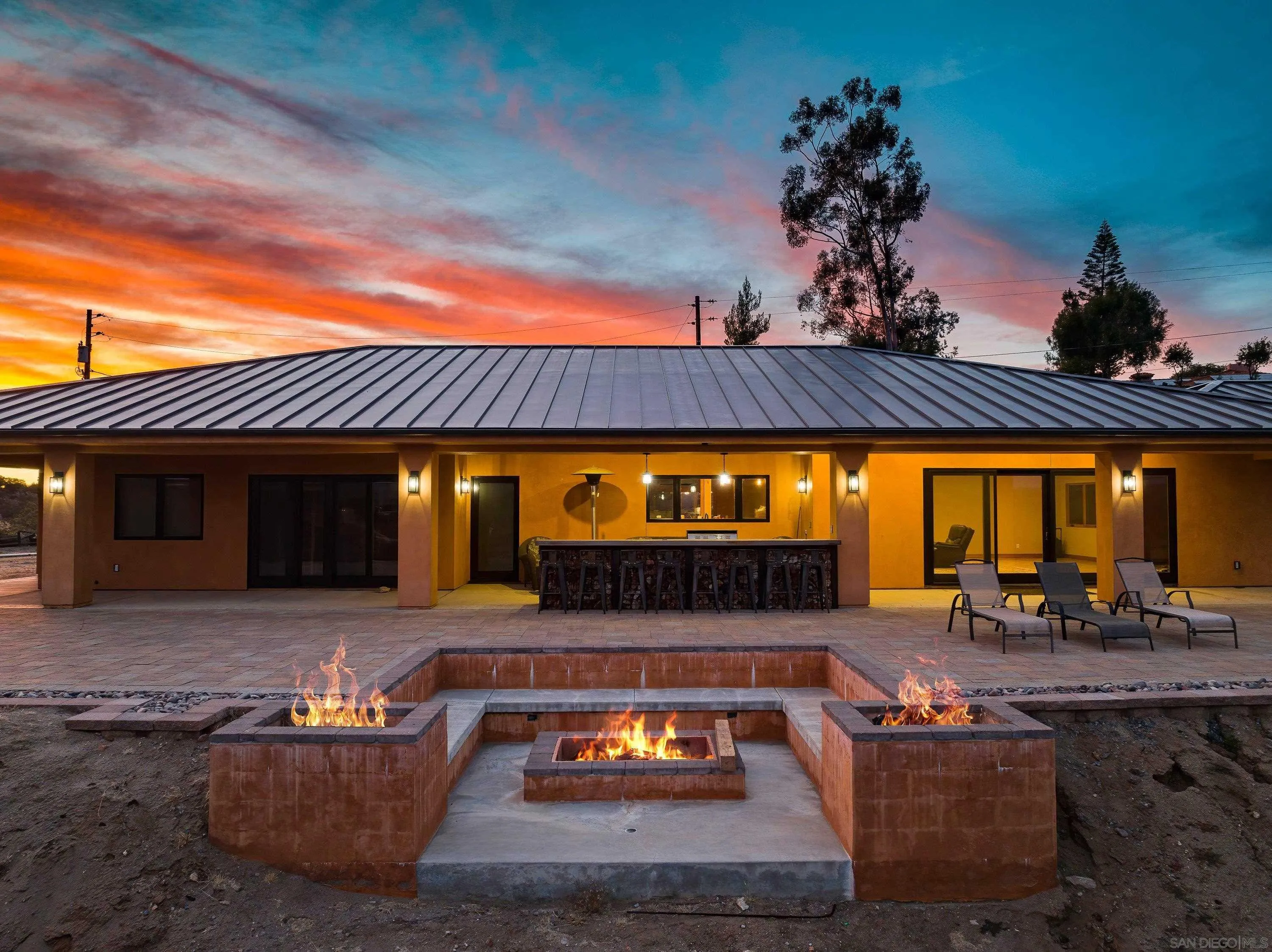 https://cdn.realtyfeed.com/cdn/127/260013069/6d6f7793a00631c1c5b2bf70a91a2ca2.webp
