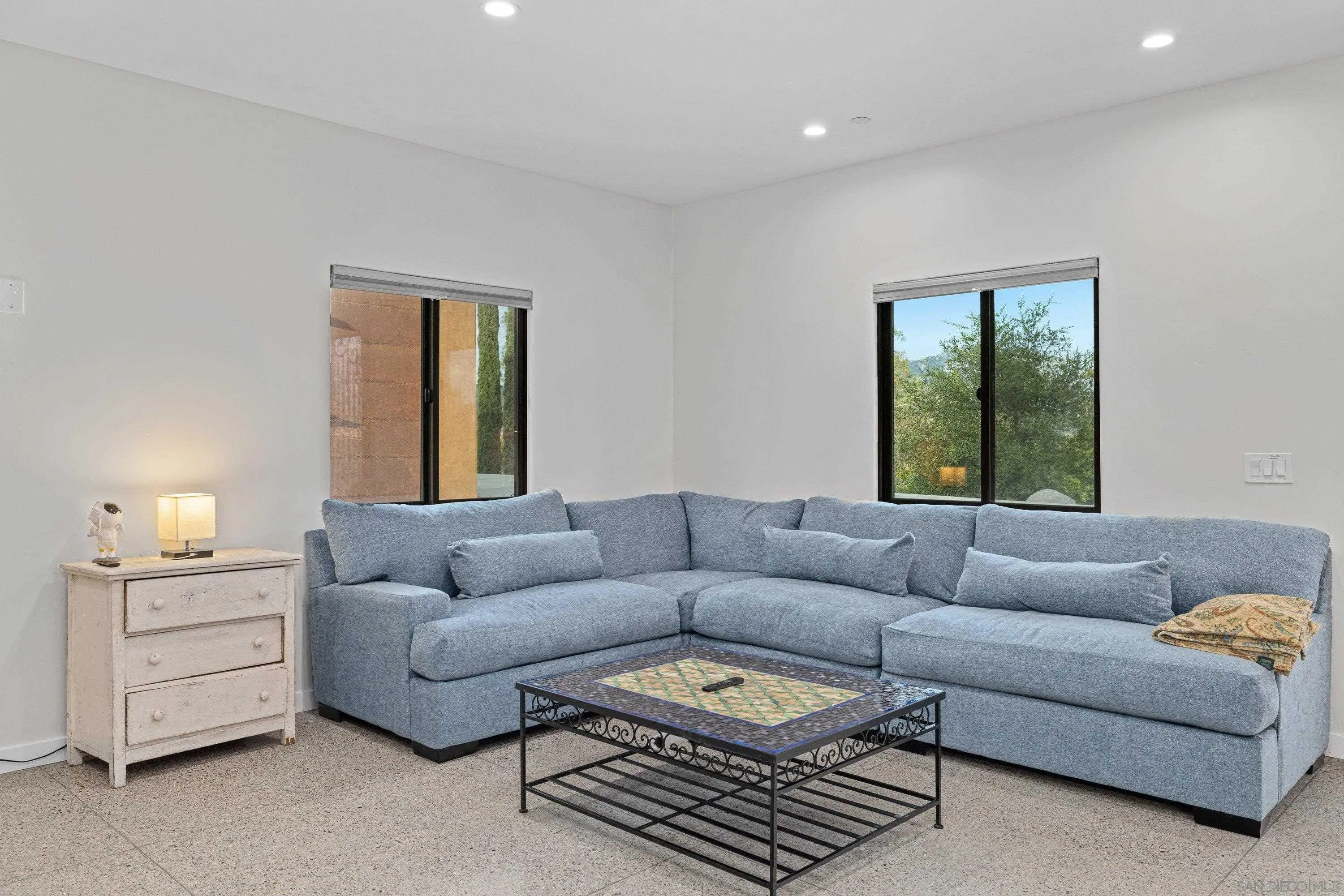 https://cdn.realtyfeed.com/cdn/127/260013069/7abbd331903c09daa0e89b85717b820d.webp
