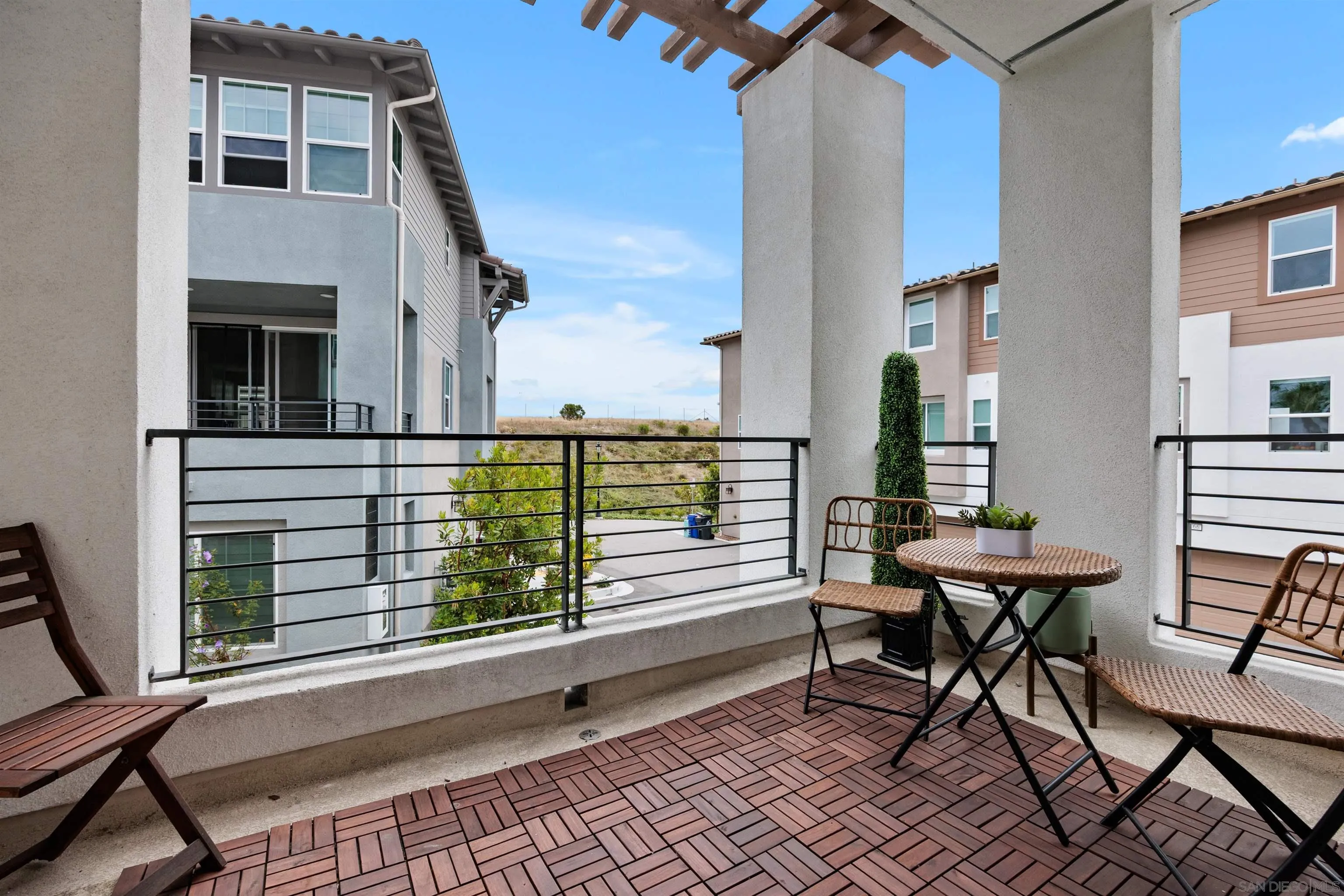 Photo #4: 260013071 Listing: Photo #4