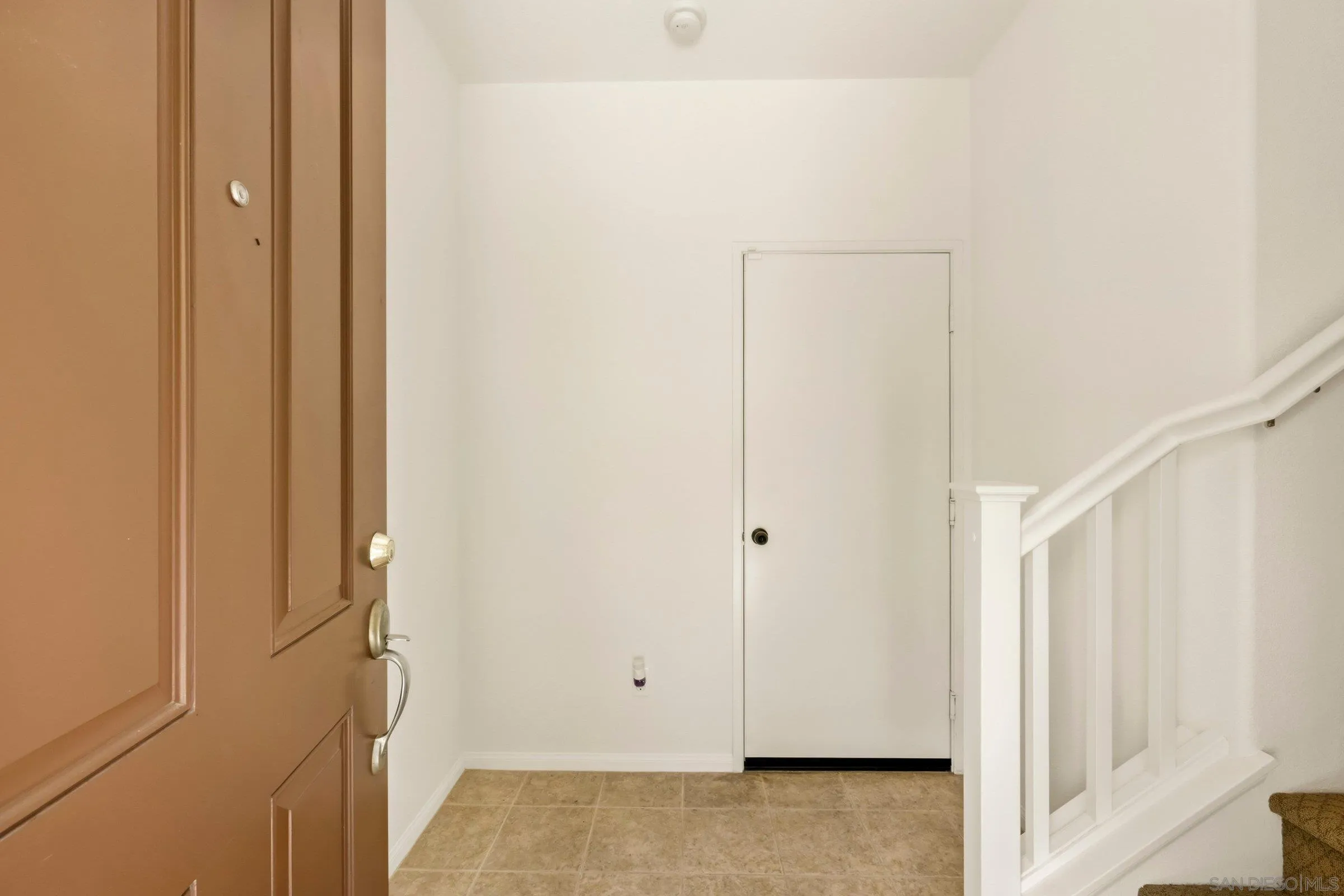 Photo #5: 260013072 Listing: Photo #5