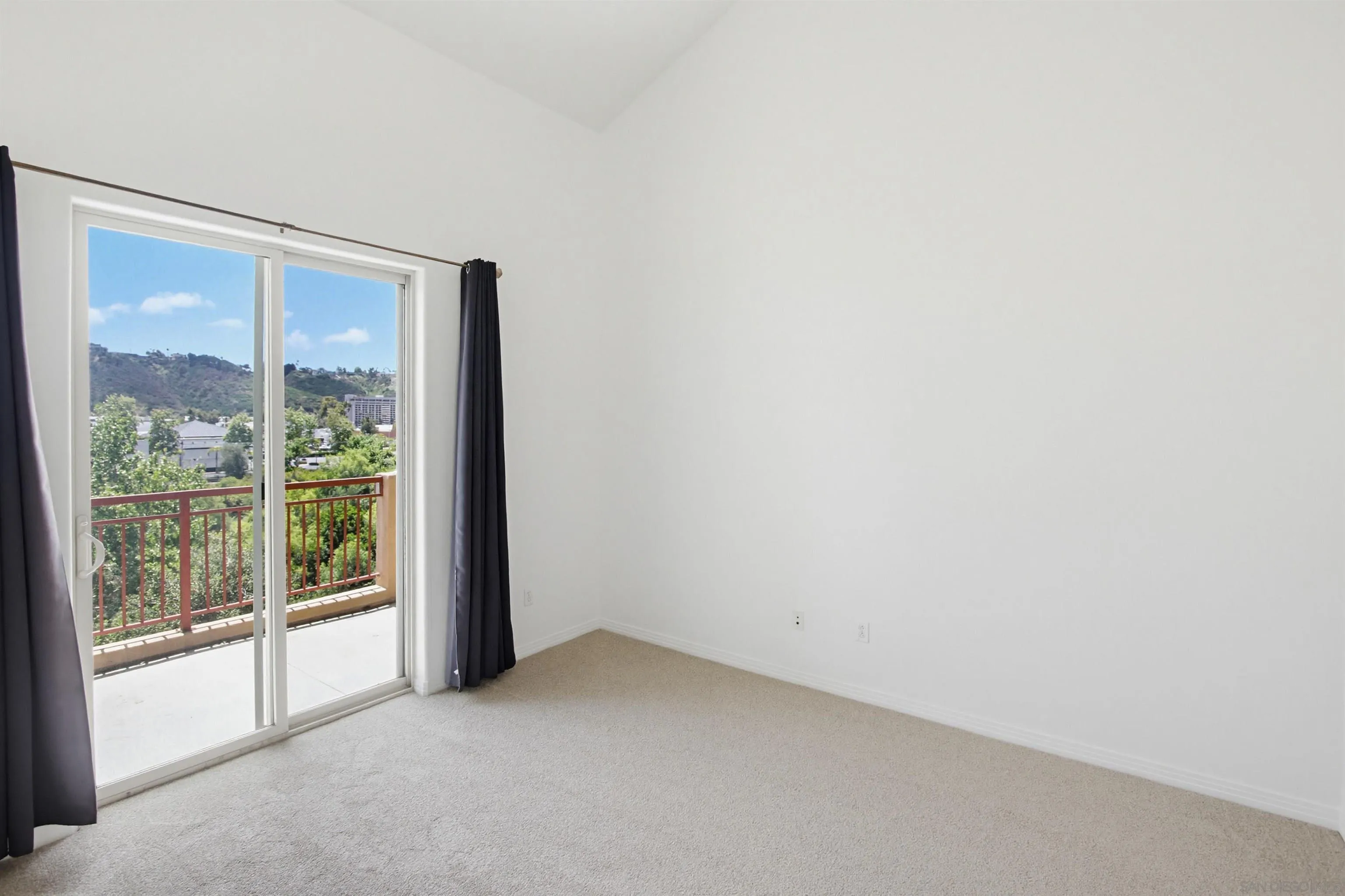 Photo #10: 260013073 Listing: Photo #10